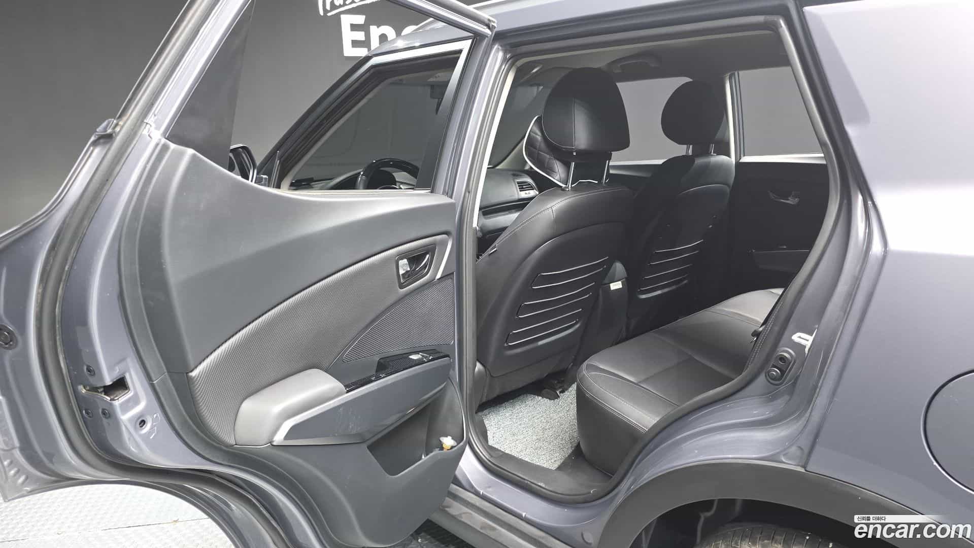 TIBOLI KG Mobility 2019.1-INNER-036