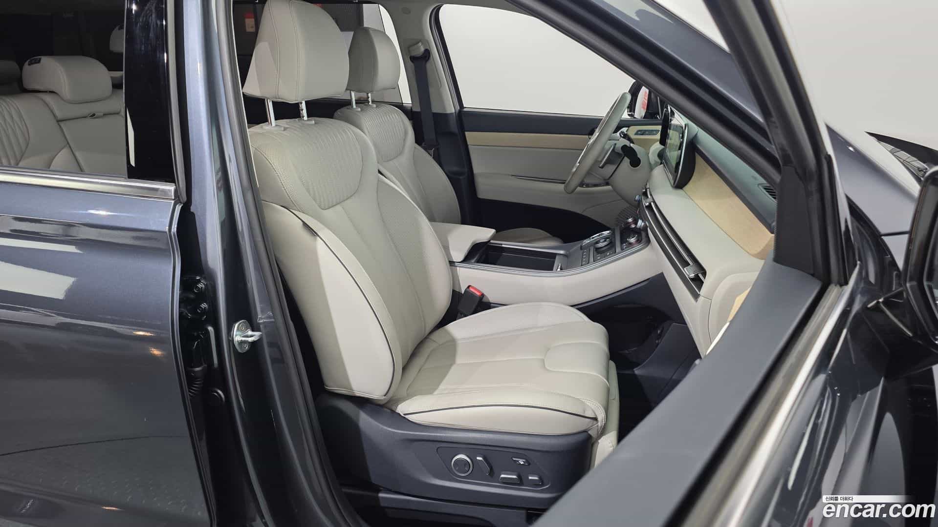 Palisade Hyundai 2022.8-INNER-036