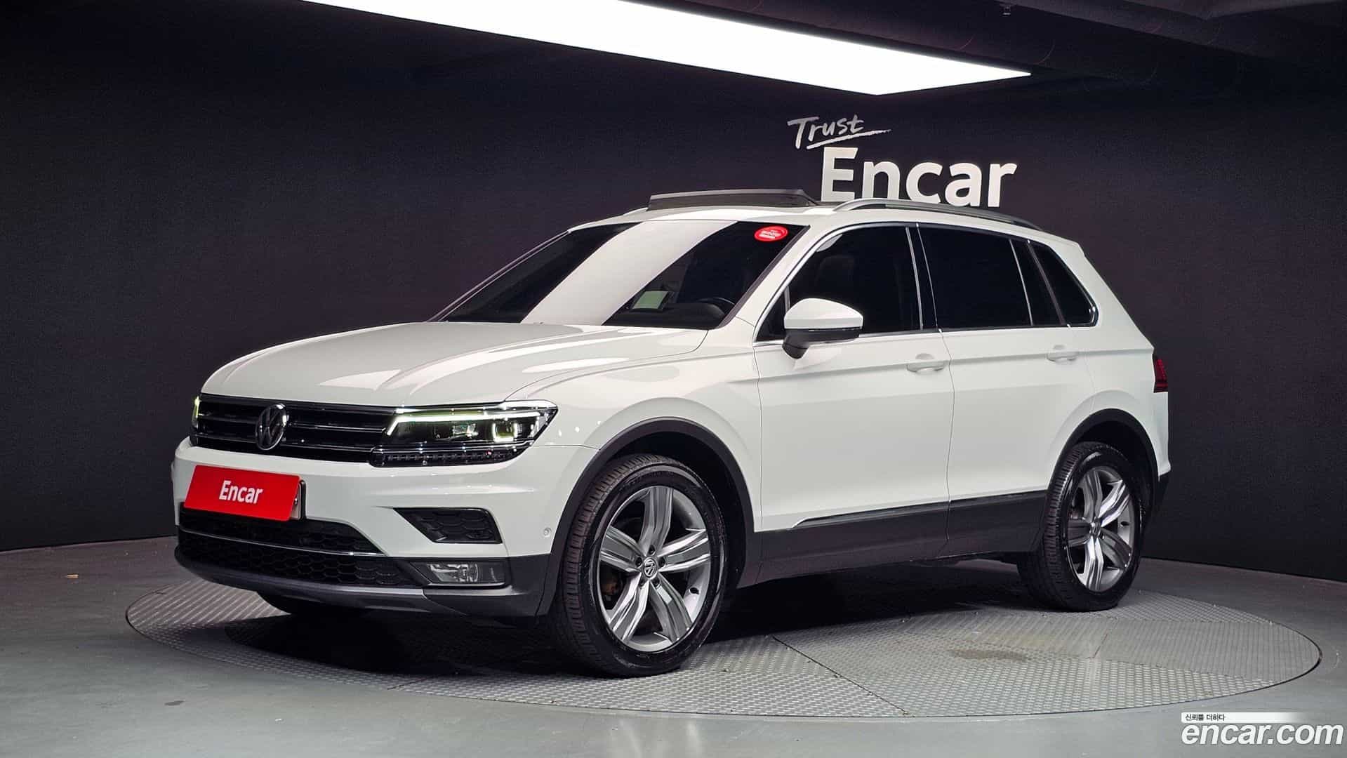Tiguan Volkswagen 2018.7-OUTER-001