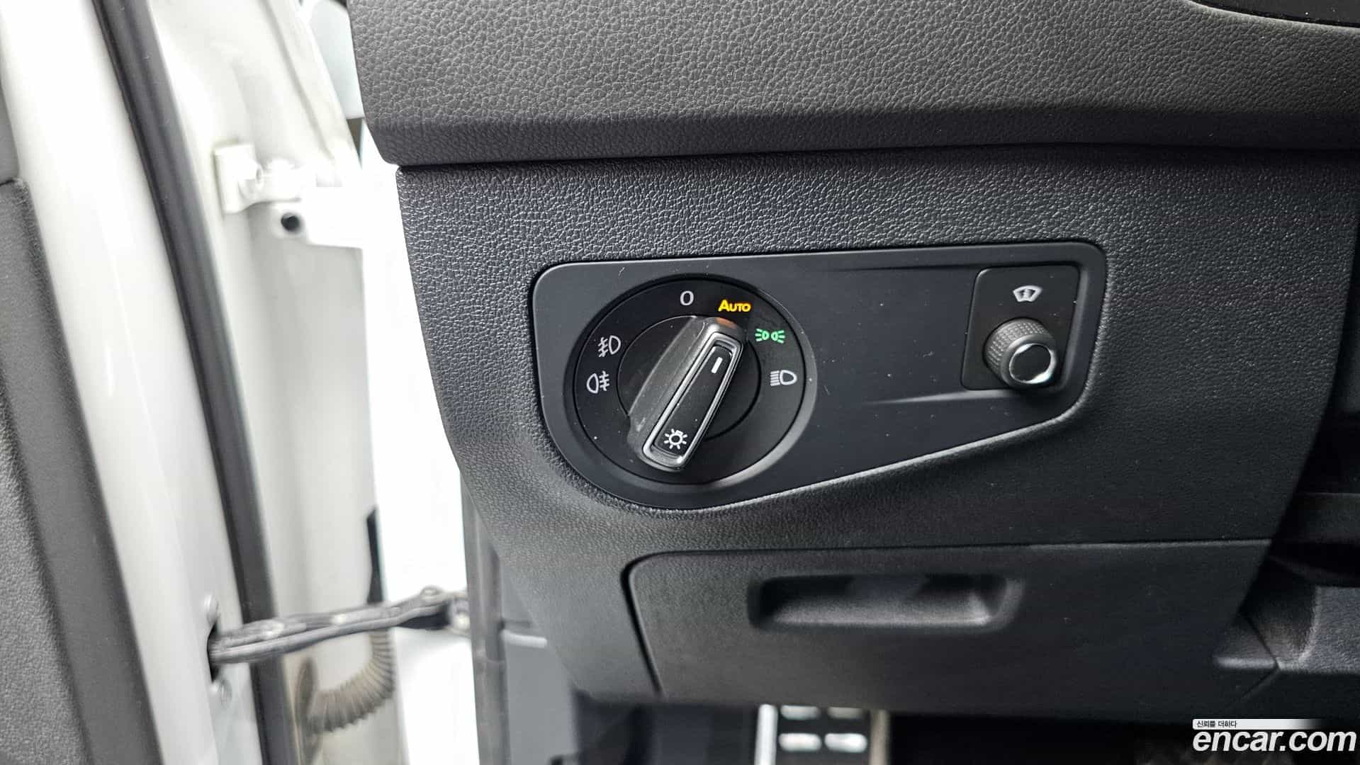 Tiguan Volkswagen 2018.7-OPTION-040