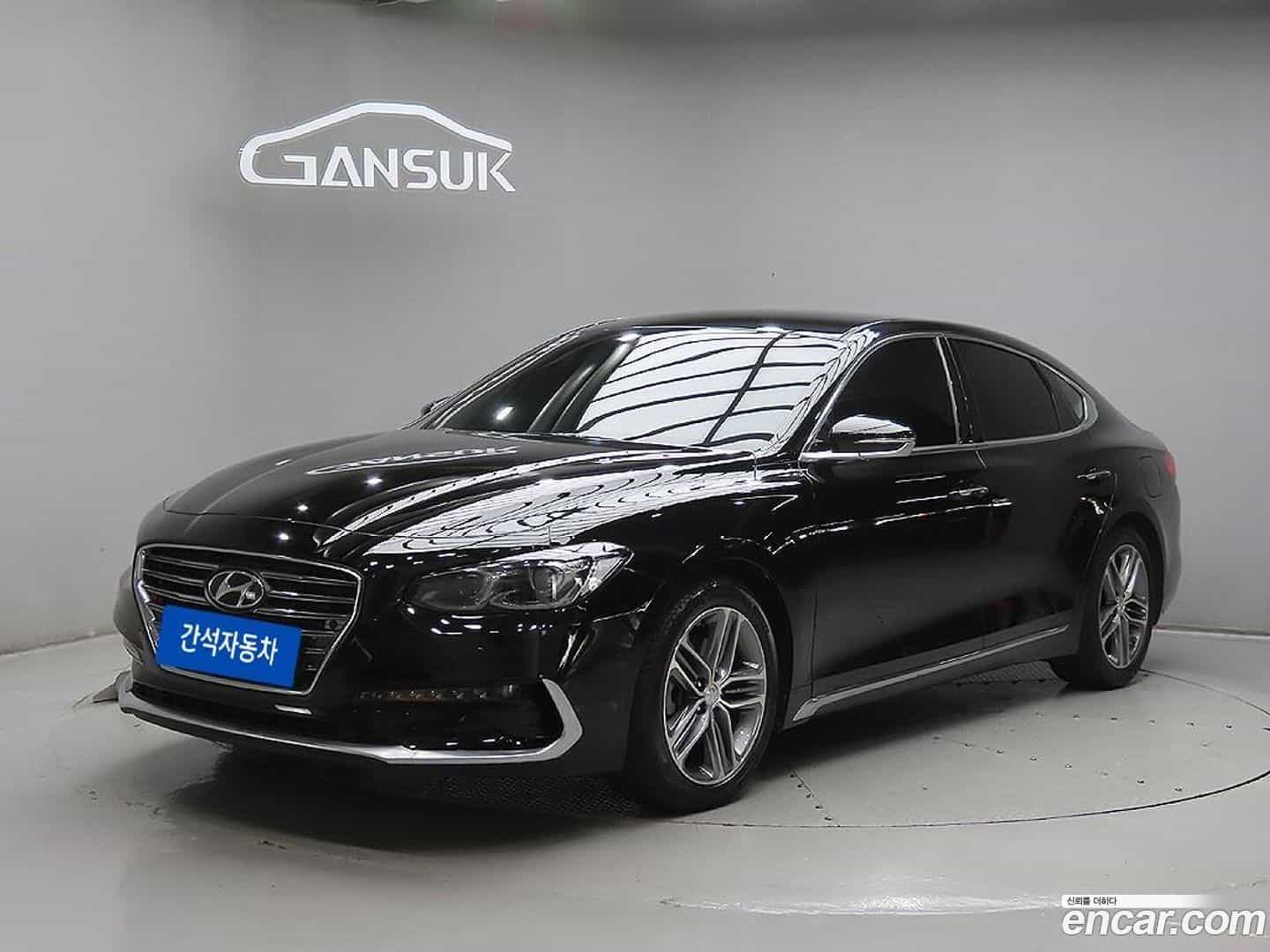 Grandeur Hyundai 2017.1-OUTER-001