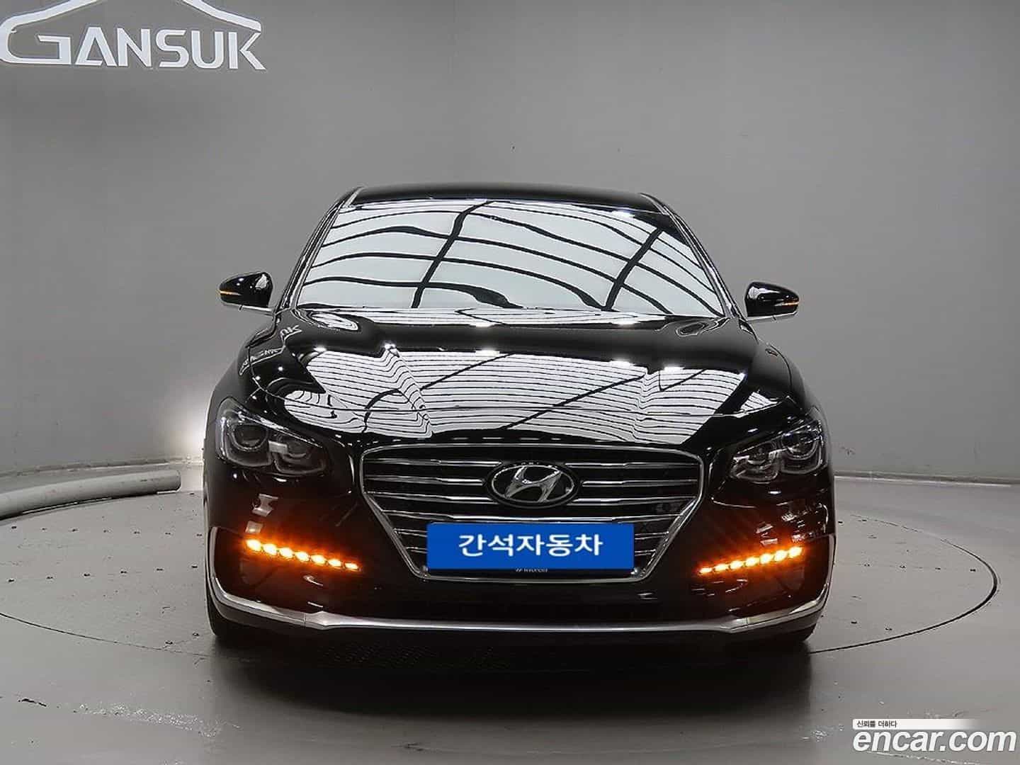 Grandeur Hyundai 2017.1-OUTER-003