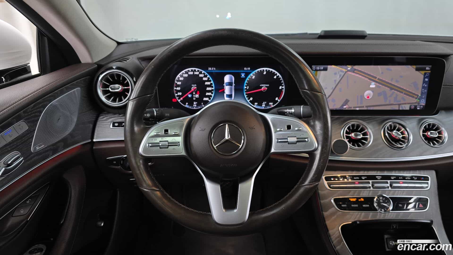 CLS-Class Mercedes-Benz 2019.6-OPTION-017