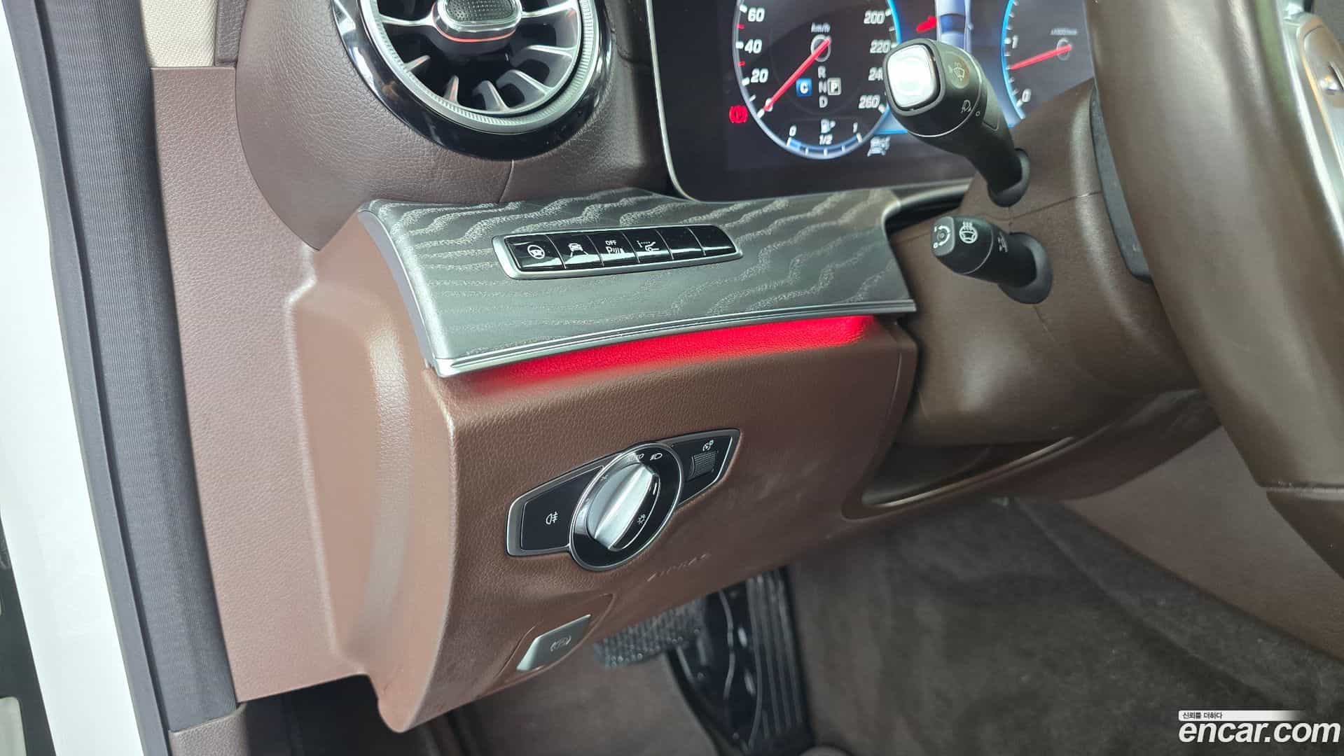 CLS-Class Mercedes-Benz 2019.6-OPTION-020