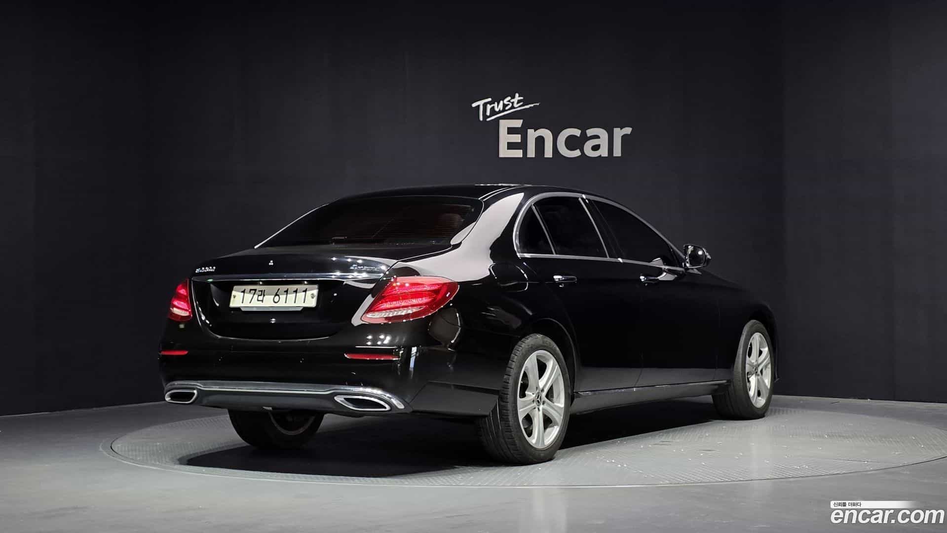 E-Class Mercedes-Benz 2017.3-OUTER-002
