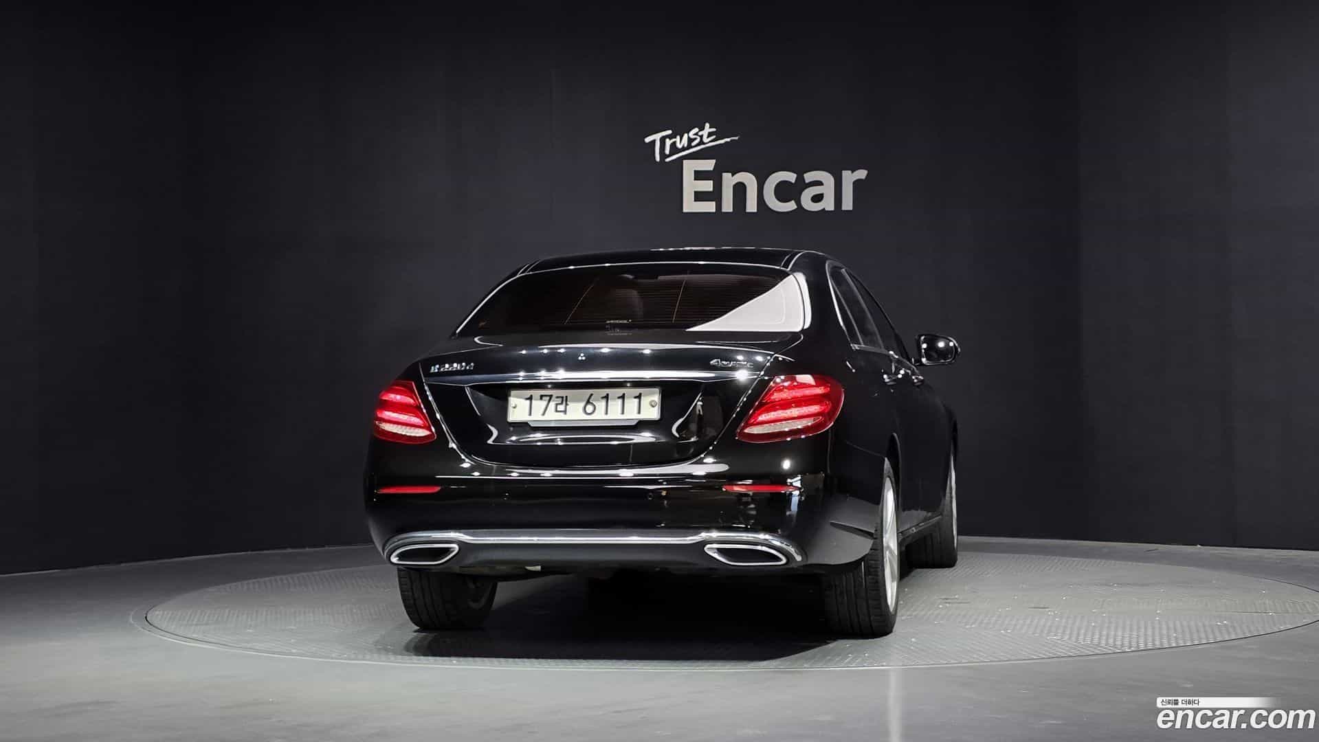 E-Class Mercedes-Benz 2017.3-OUTER-004