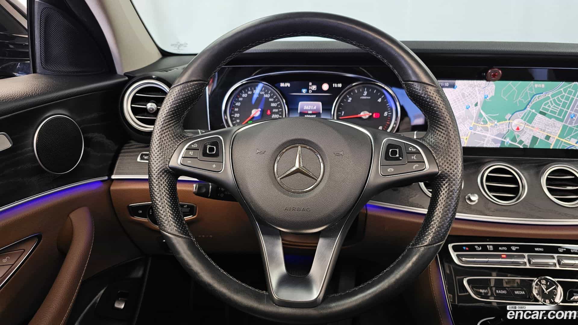 E-Class Mercedes-Benz 2017.3-OPTION-017