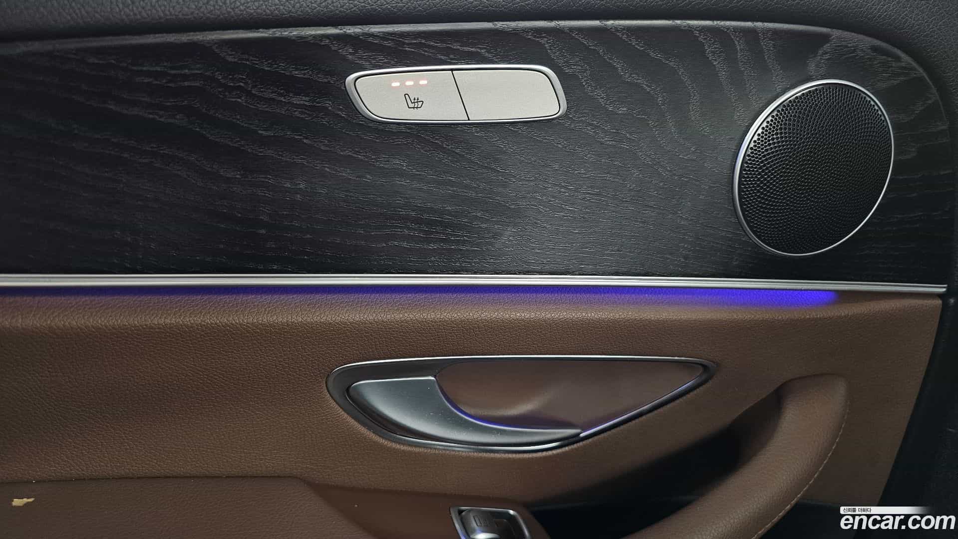 E-Class Mercedes-Benz 2017.3-OPTION-022