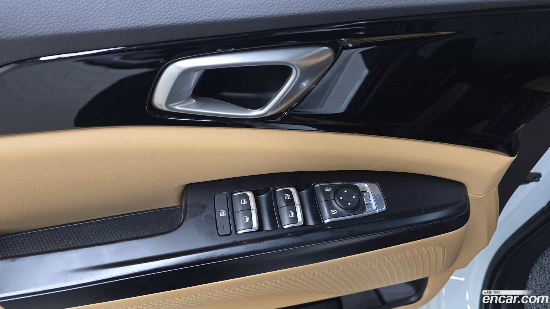 Canival Kia 2023.0-OPTION-023