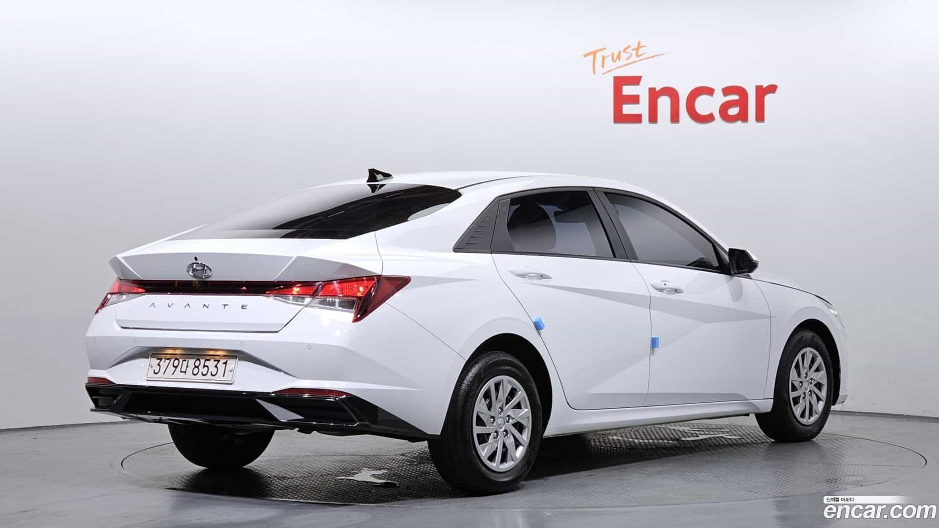 AVANTE Hyundai 2021.6-OUTER-002