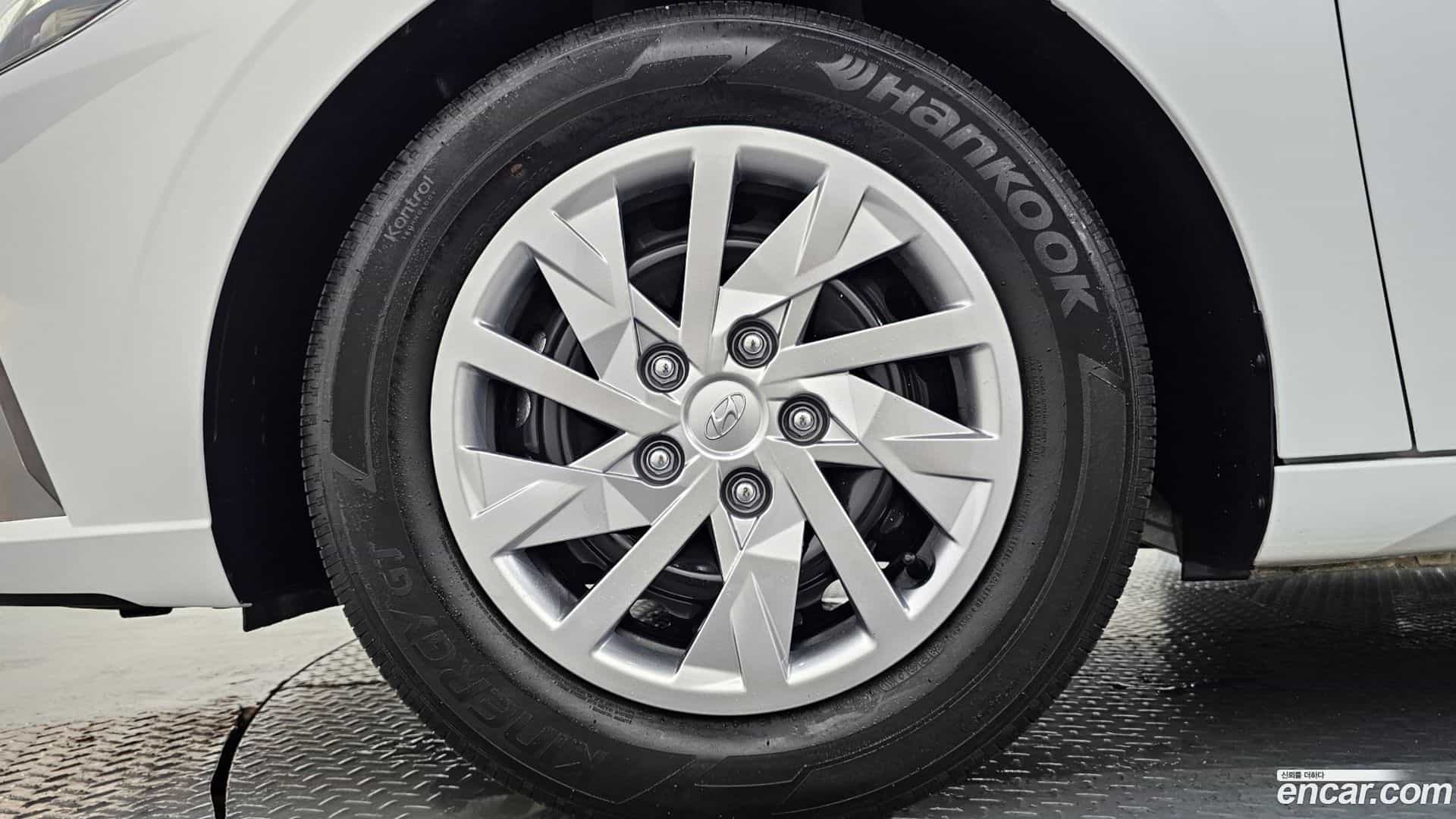 AVANTE Hyundai 2021.6-OUTER-005