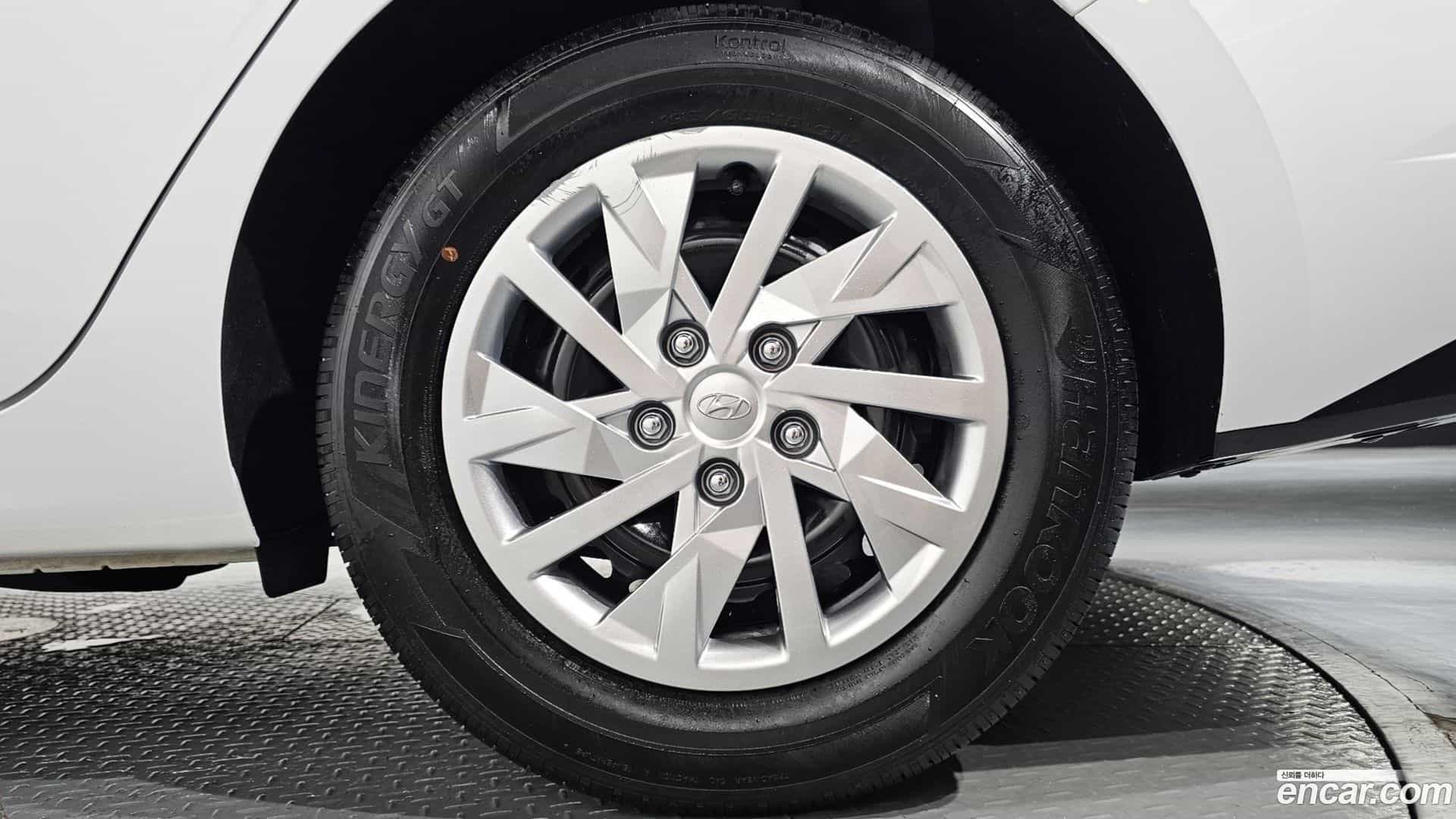 AVANTE Hyundai 2021.6-OUTER-031