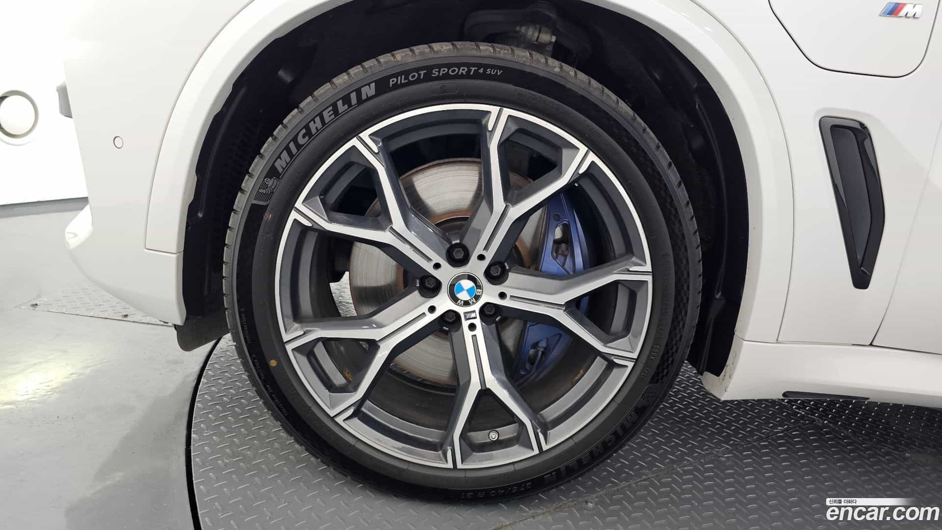 X5 BMW 2021.6-OUTER-005