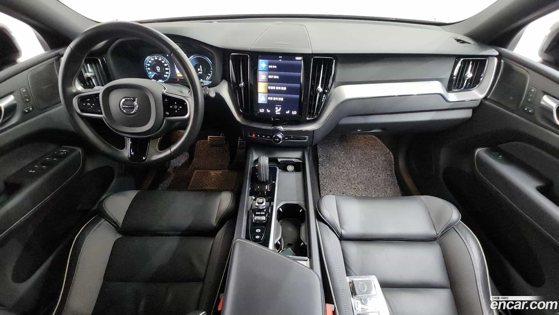 XC60 Volvo 2020.10-INNER-007