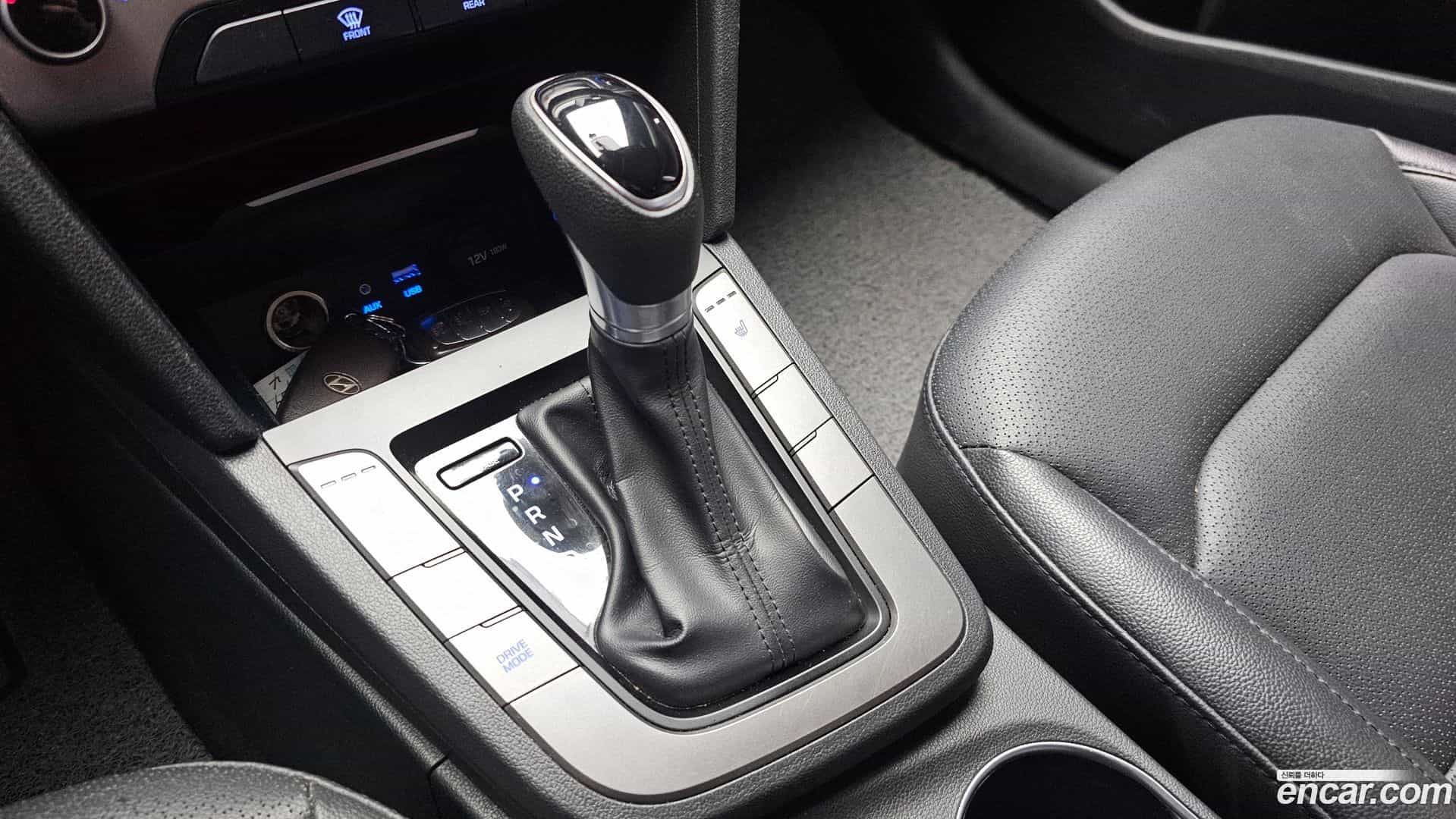 AVANTE Hyundai 2018.7-INNER-009