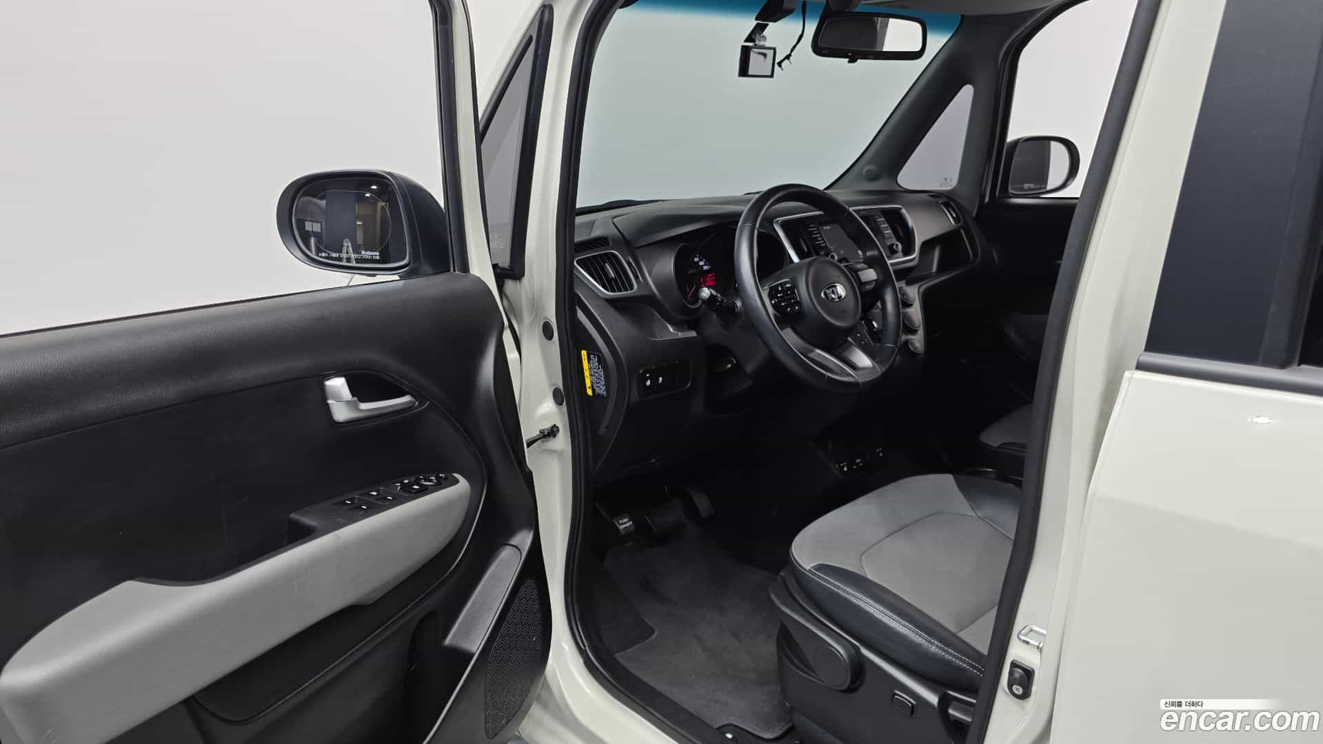 RAY Kia 2018.11-INNER-010
