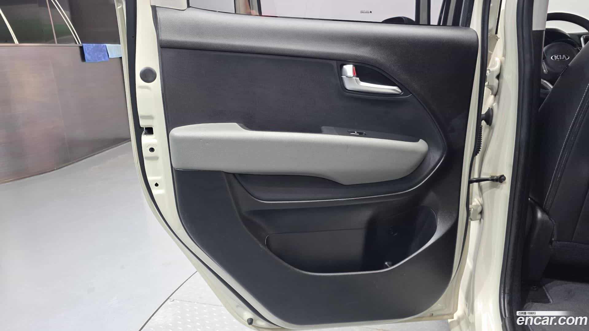 RAY Kia 2018.11-INNER-035