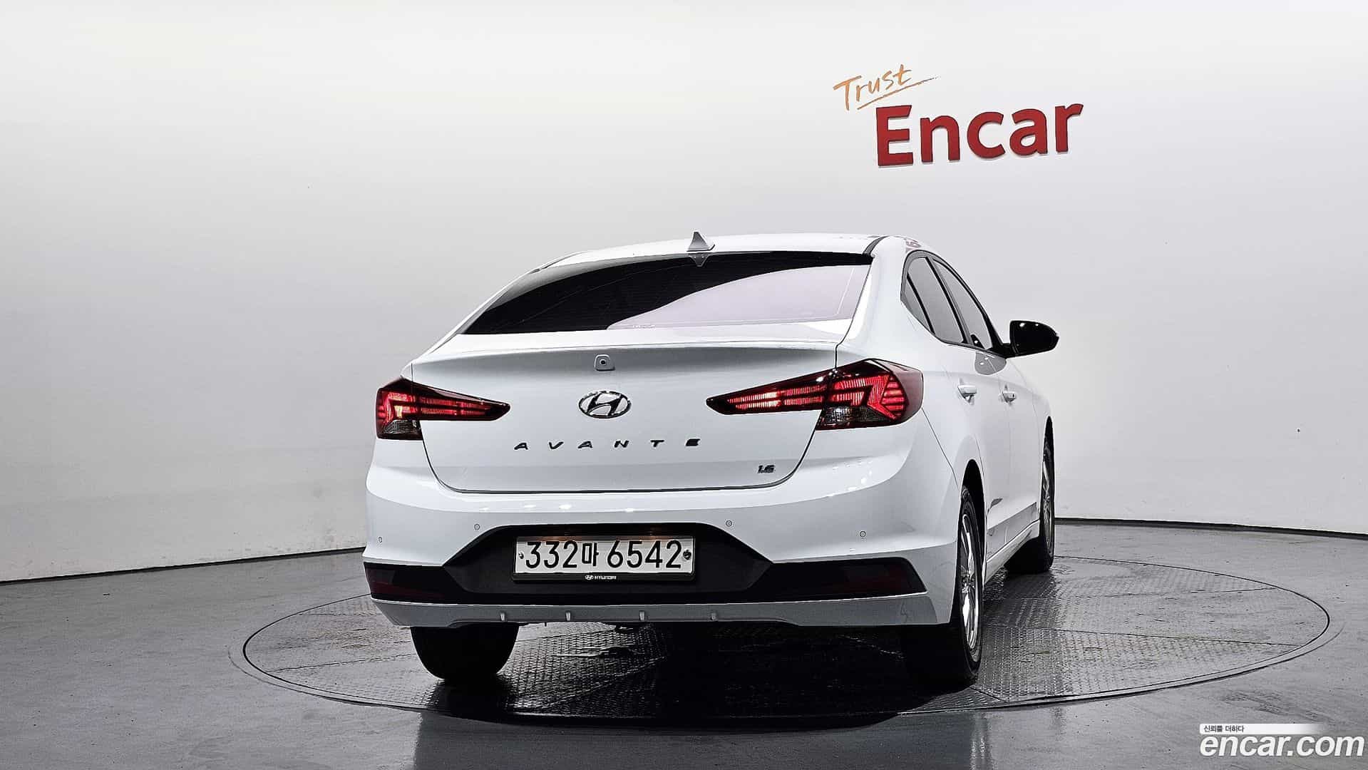 AVANTE Hyundai 2020.2-OUTER-004