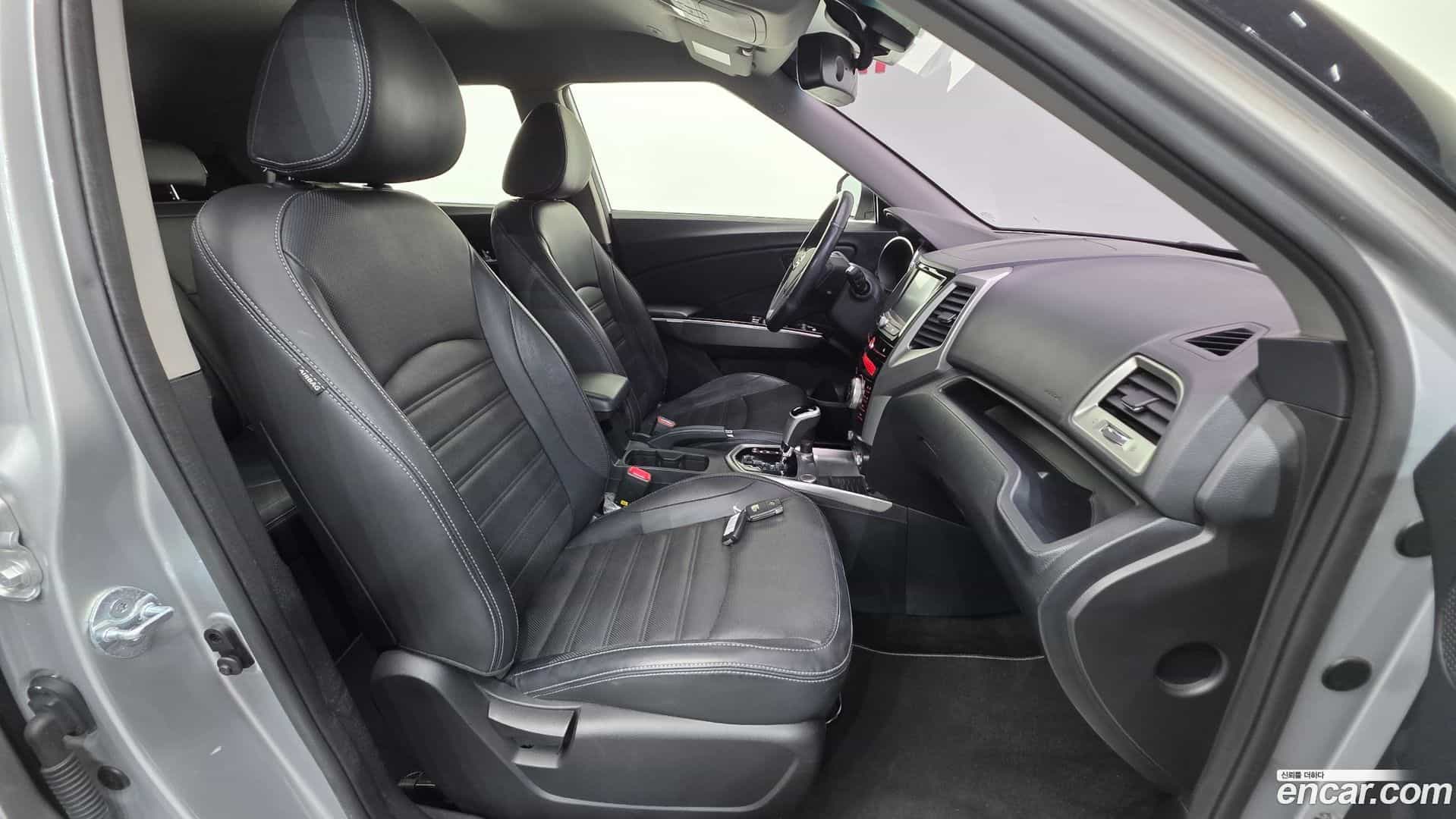 TIBOLI KG Mobility 2015.4-INNER-010