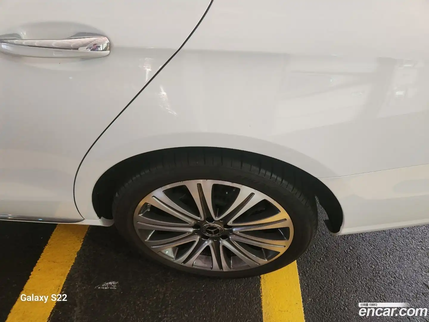 E-Class Mercedes-Benz 2022.11-OUTER-005