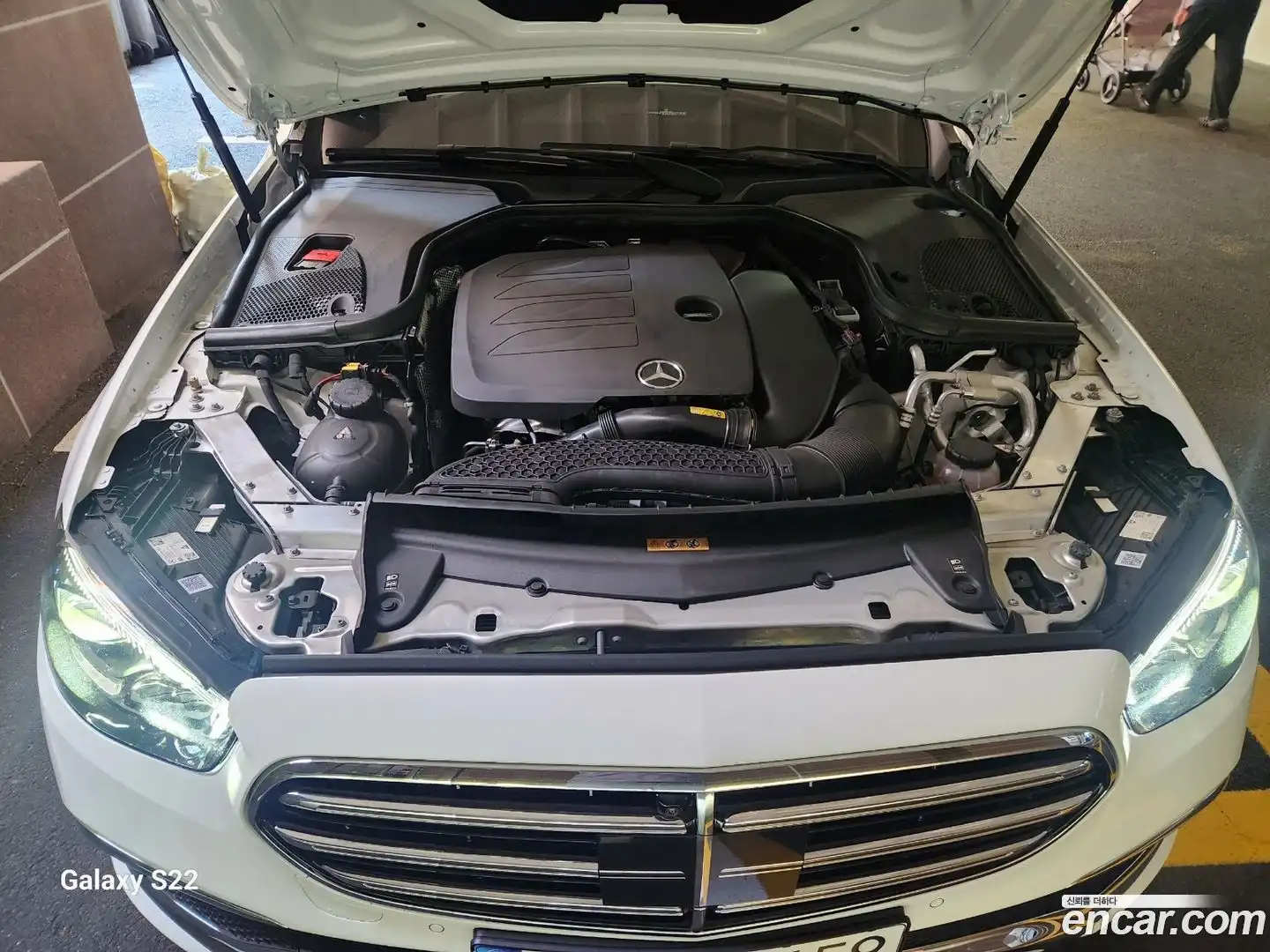 E-Class Mercedes-Benz 2022.11-OUTER-006