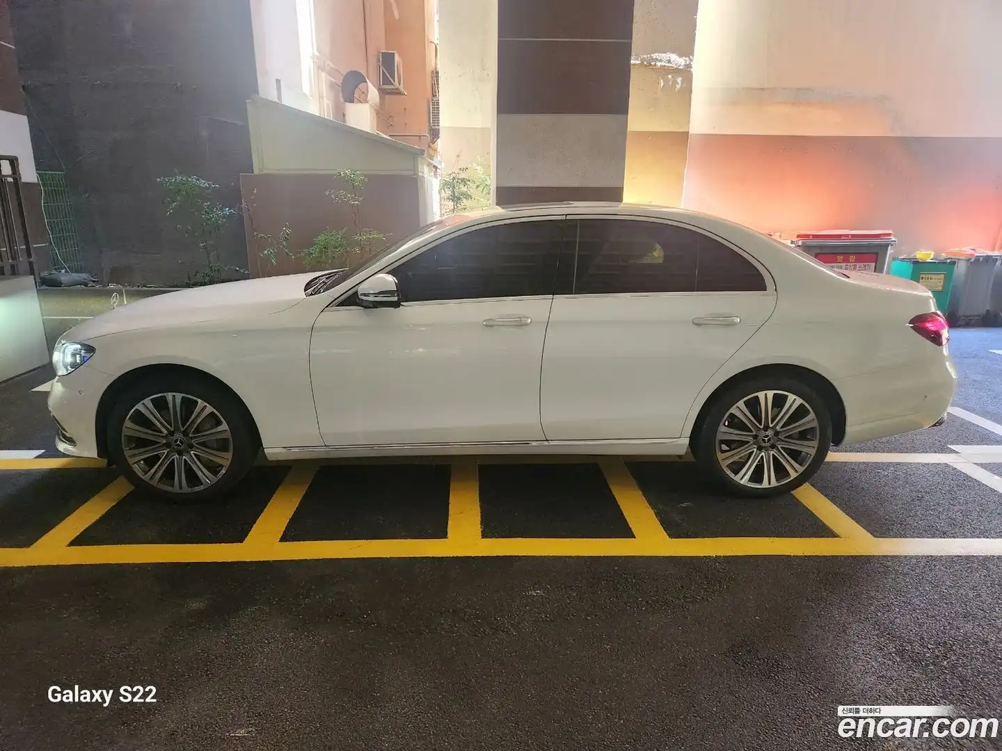 E-Class Mercedes-Benz 2022.11-OPTION-016
