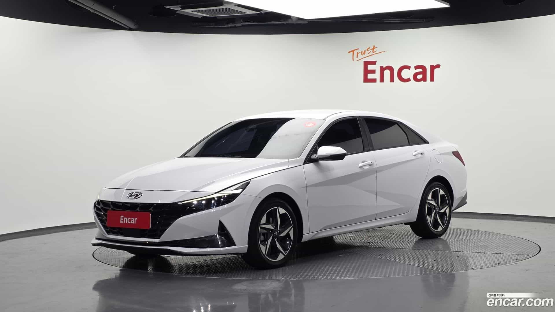 AVANTE Hyundai 2022.5-OUTER-001
