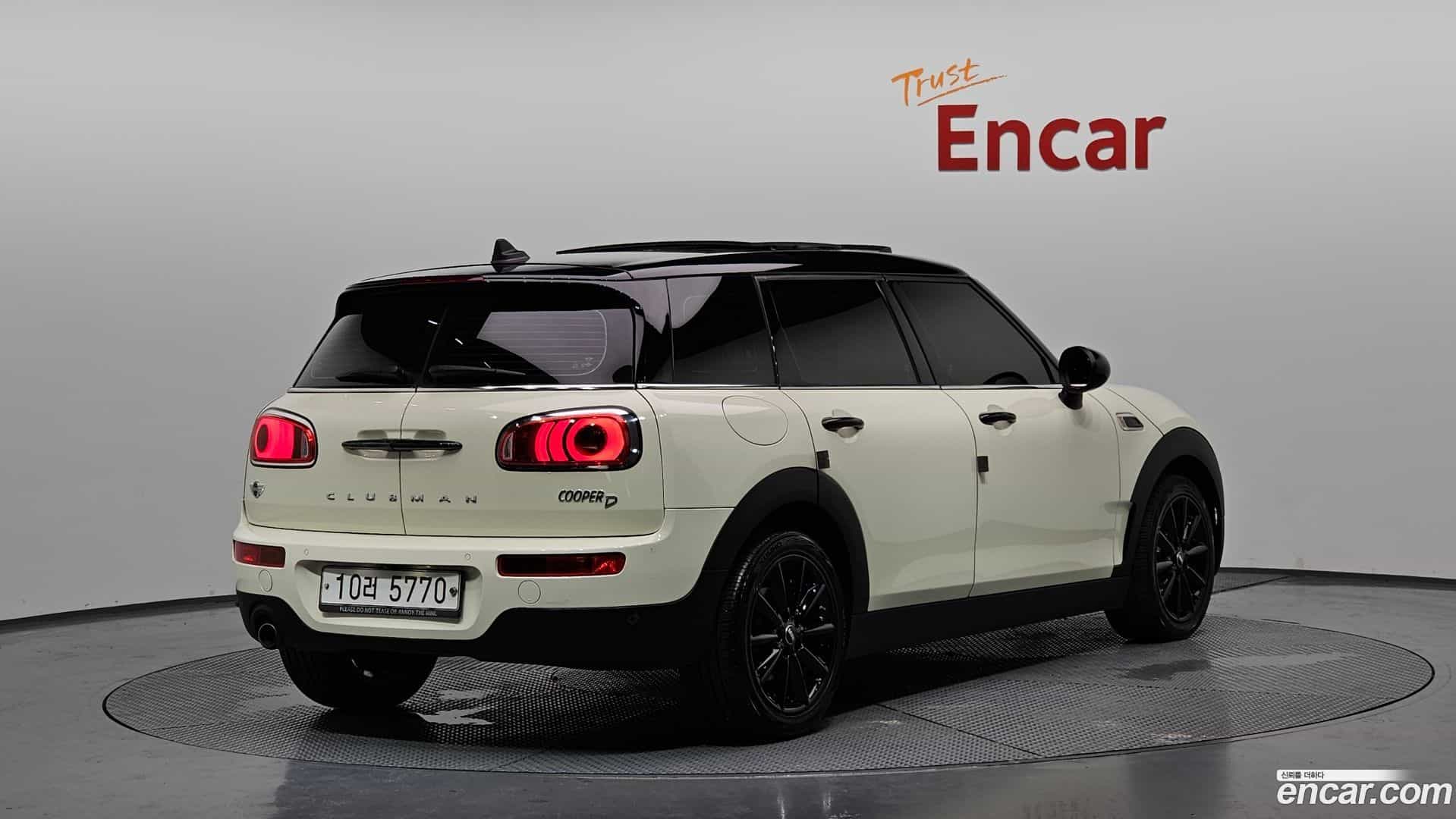 Clubman Mini 2018.5-OUTER-002