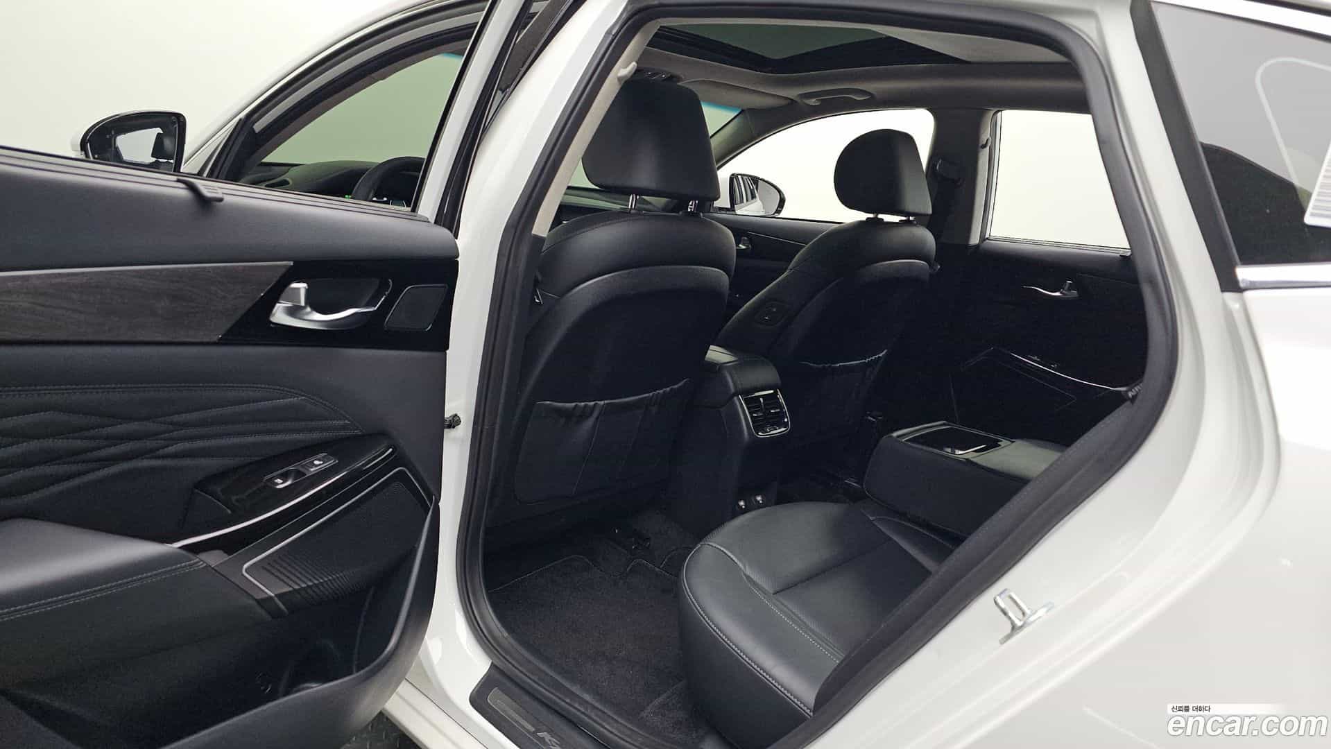 K7 Kia 2020.0-OPTION-015