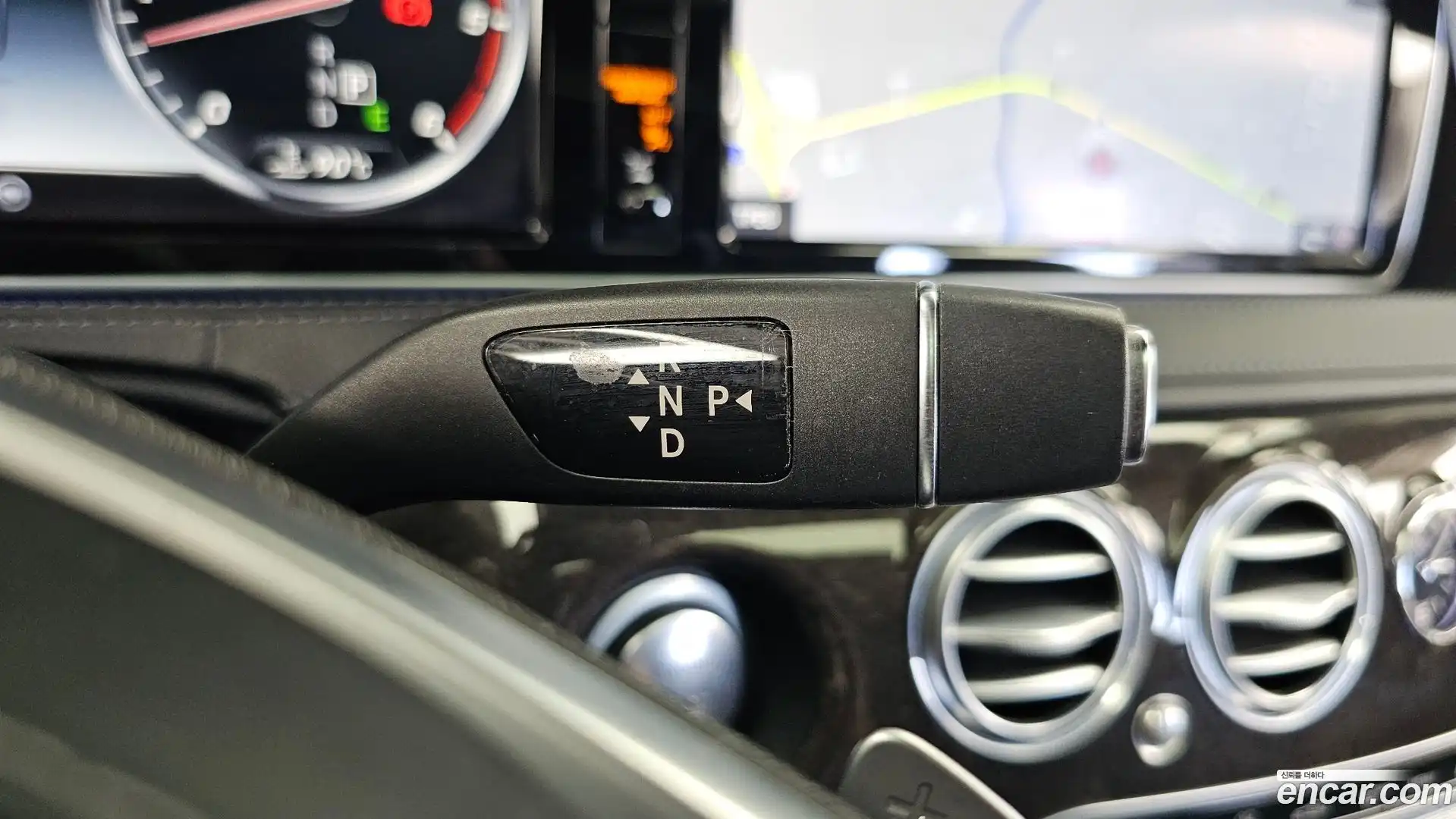 S-Class Mercedes-Benz 2017.1-INNER-009