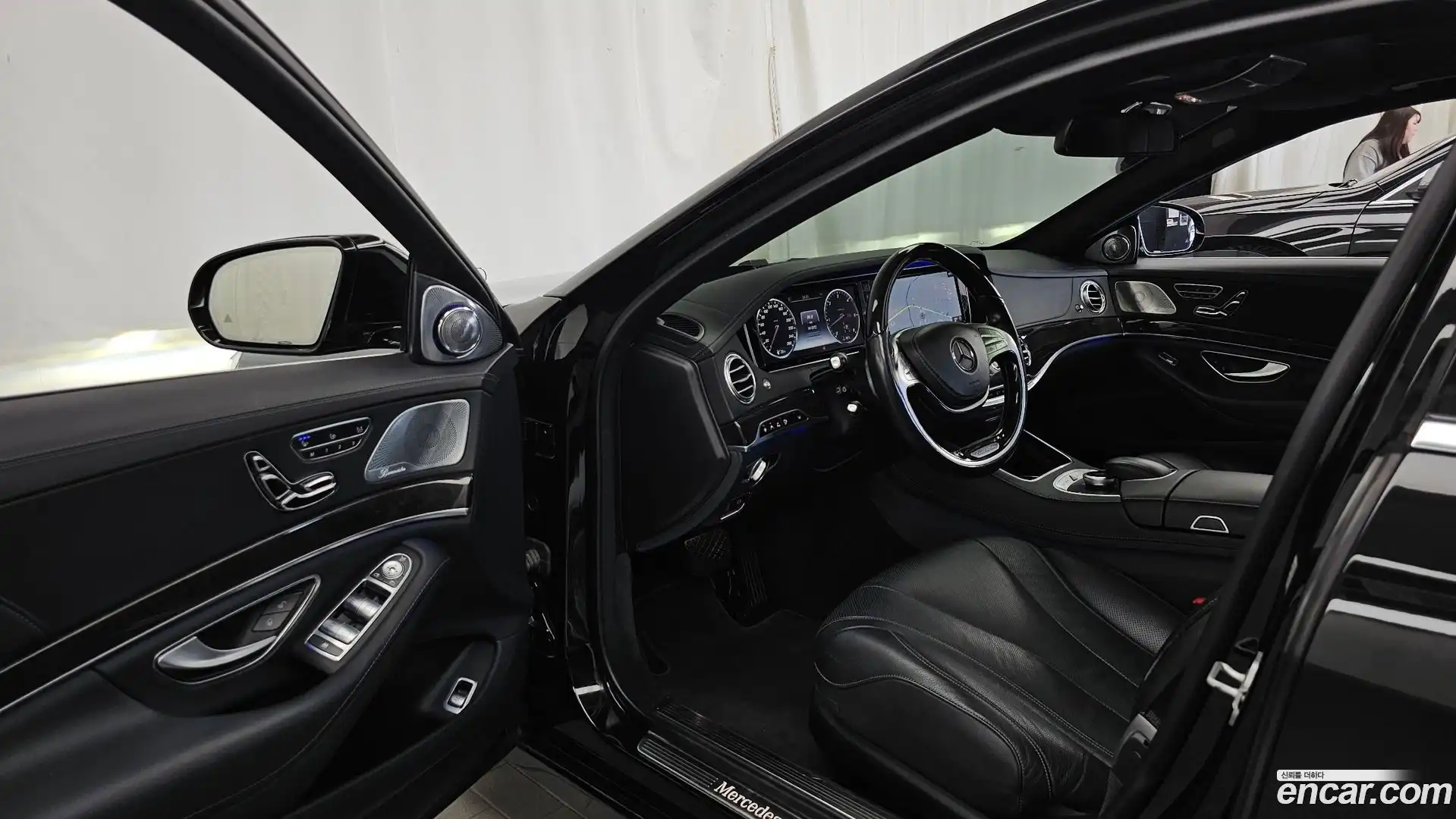S-Class Mercedes-Benz 2017.1-INNER-010