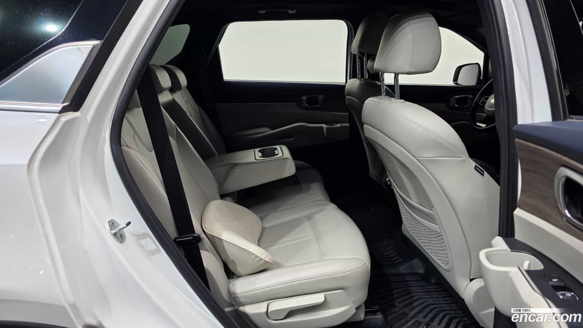 Sorento Kia 2020.6-OPTION-016