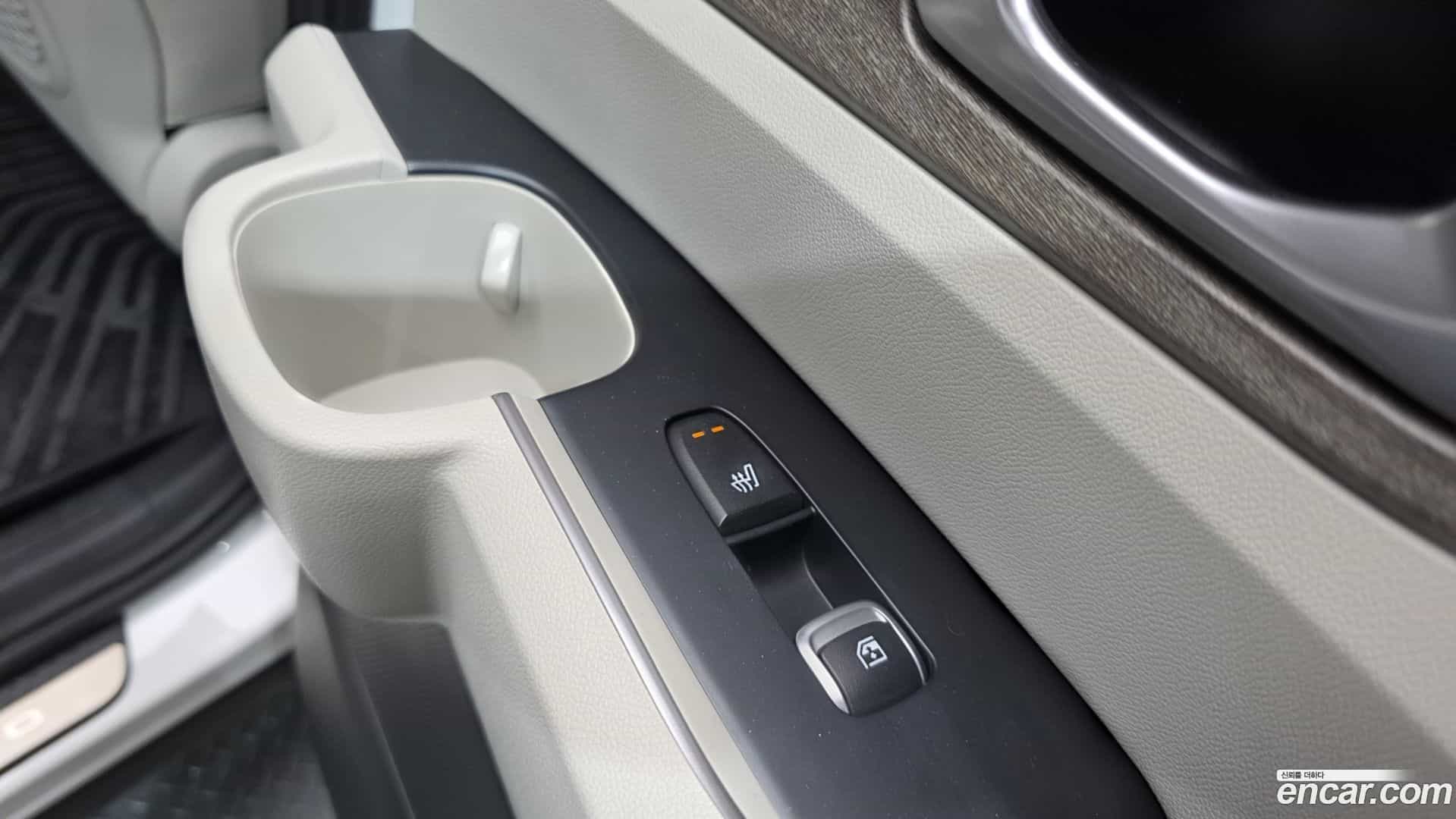 Sorento Kia 2020.6-OPTION-023