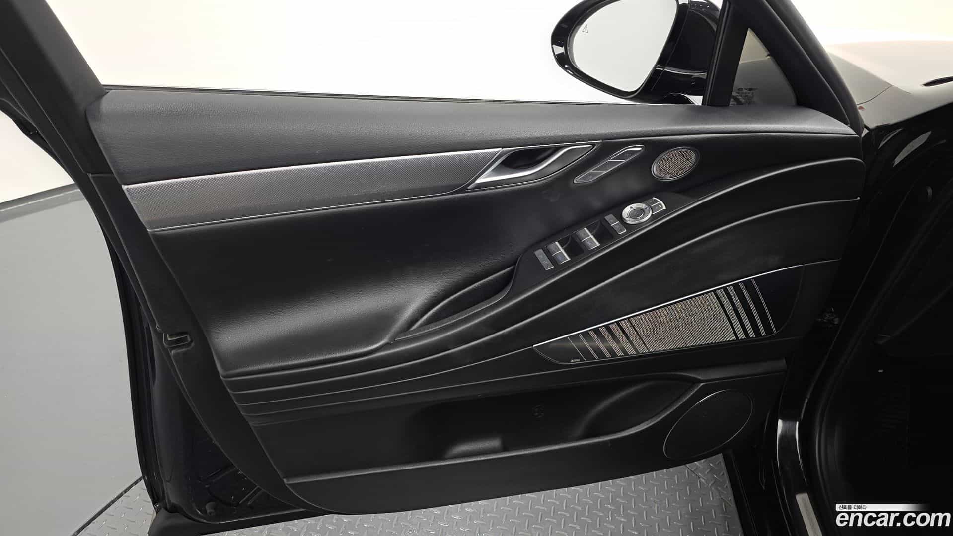 G80 Genesis 2021.8-INNER-034