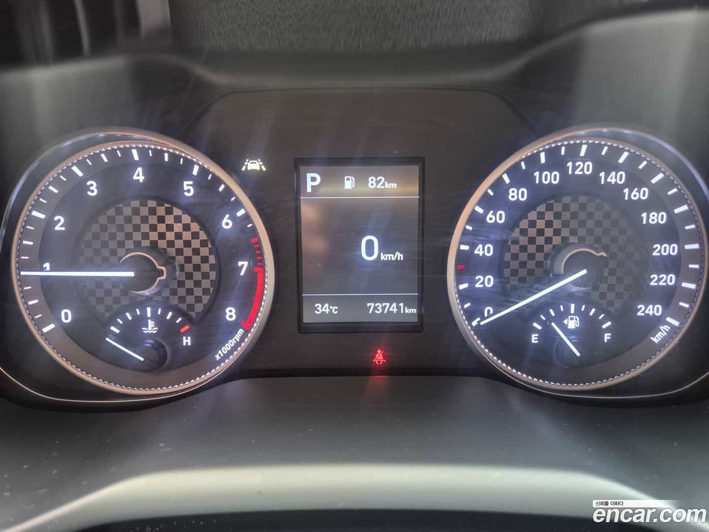 AVANTE Hyundai 2019.10-INNER-007