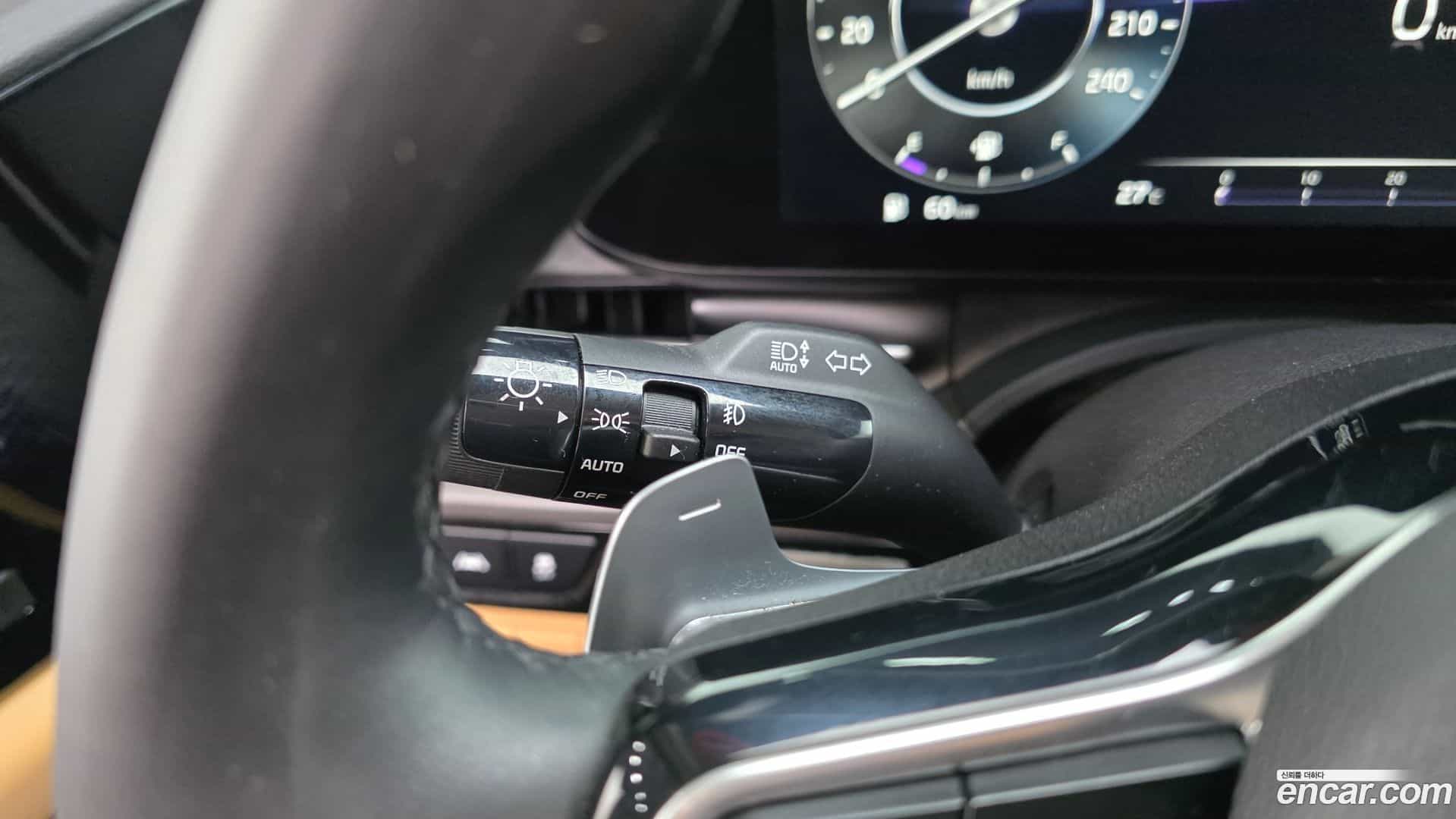 Canival Kia 2021.3-OPTION-024