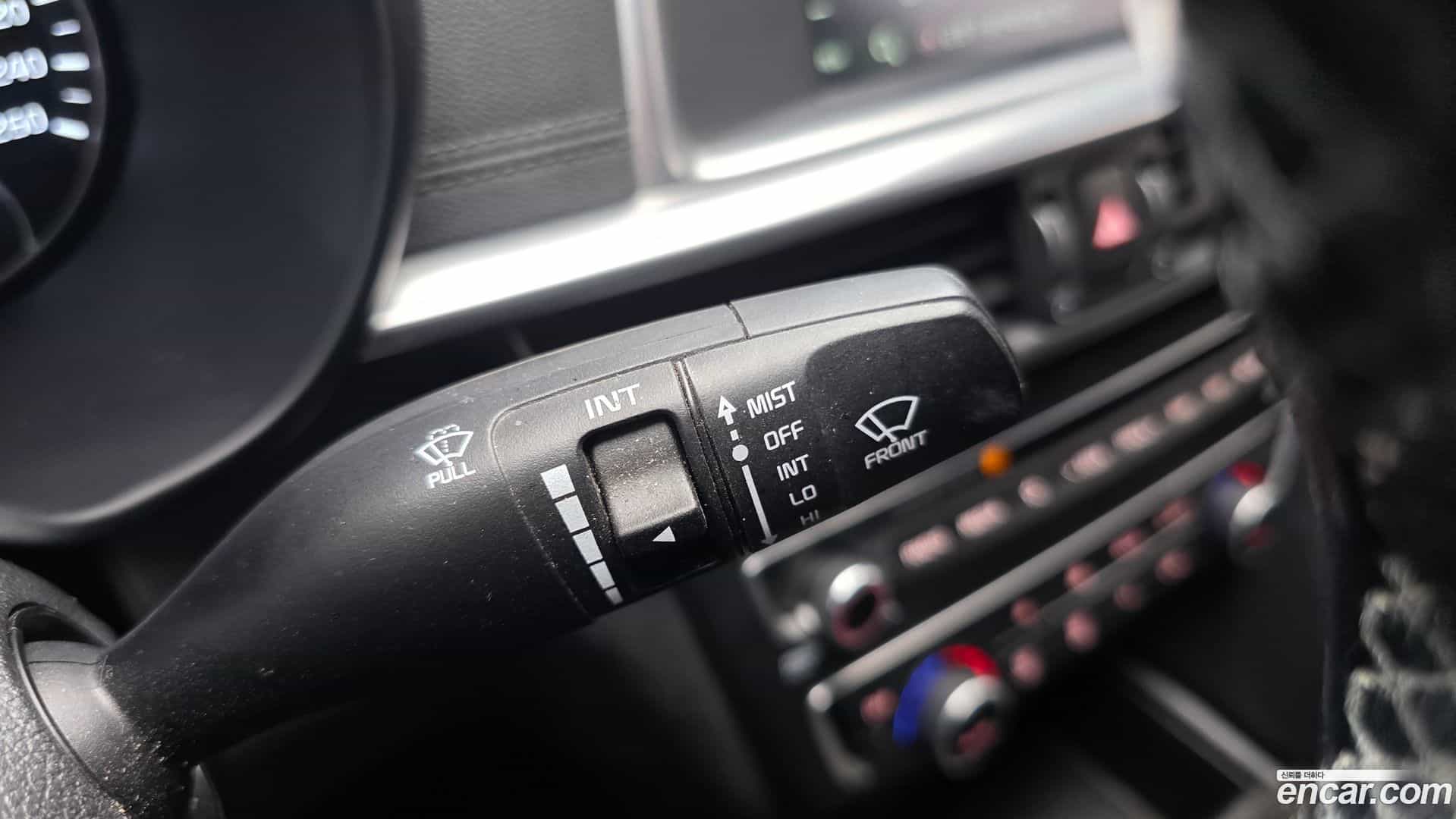 K5 Kia 2019.0-OPTION-022