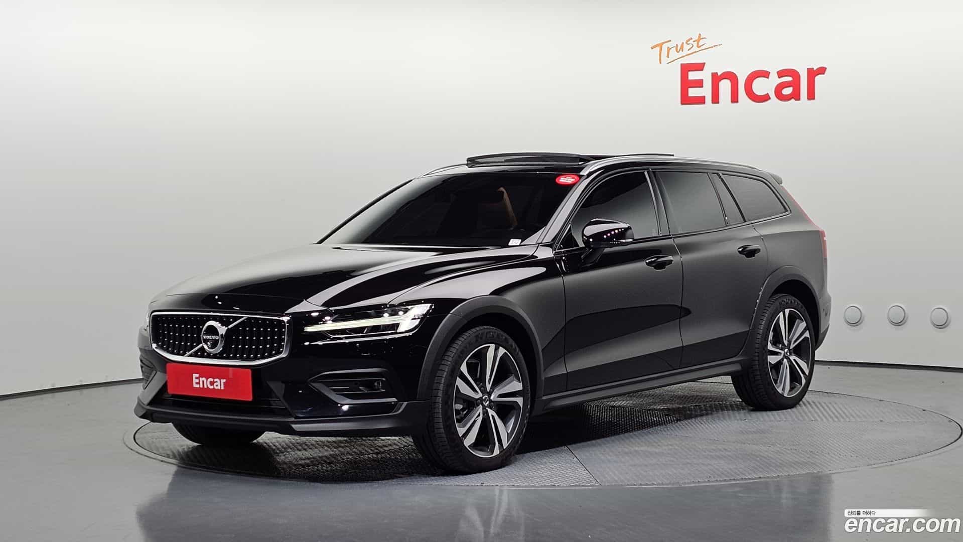 V60 Volvo 2021.0-OUTER-001