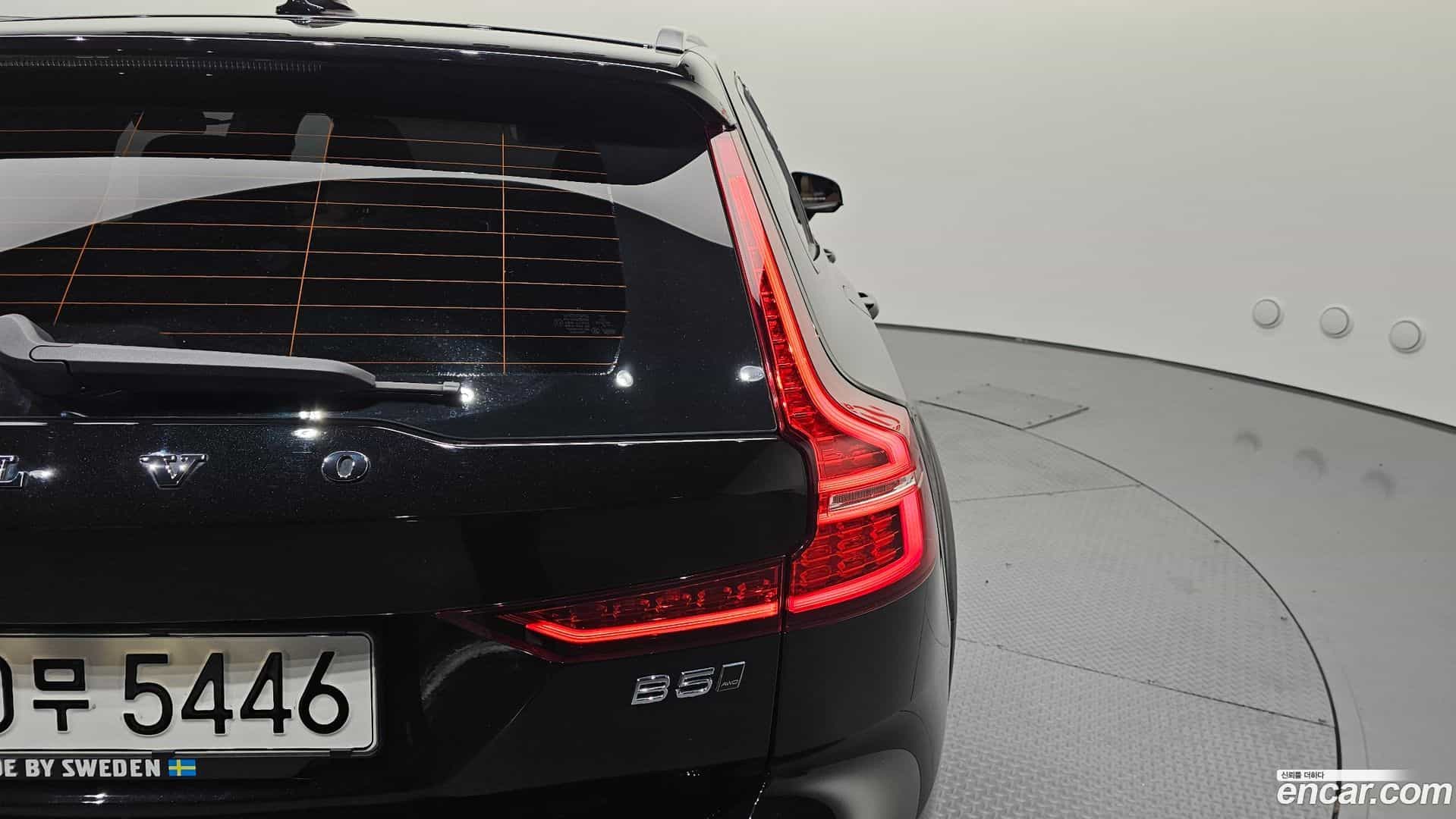 V60 Volvo 2021.0-OUTER-033