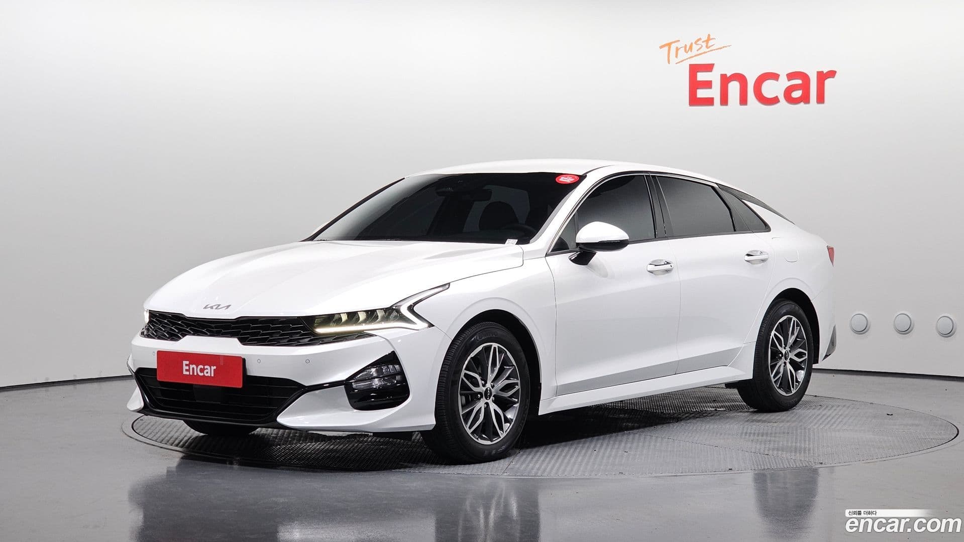 Main__Slider__Photo:K5 Kia 2023.6-0