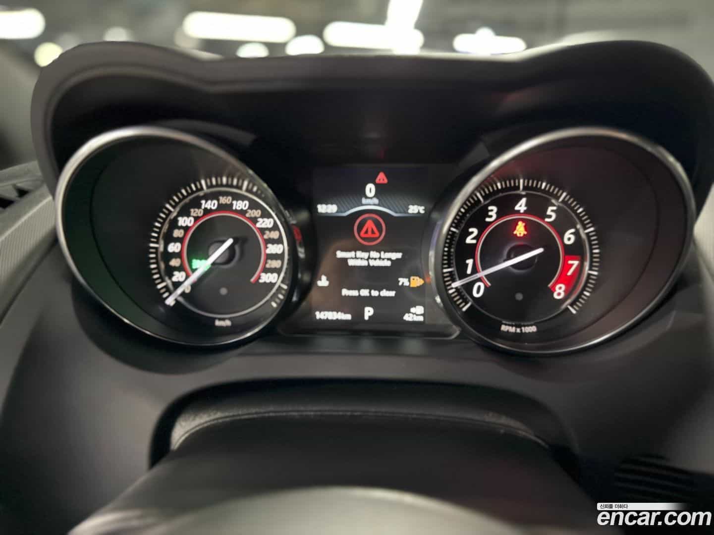 F-TYPE Jaguar 2015.7-OPTION-016