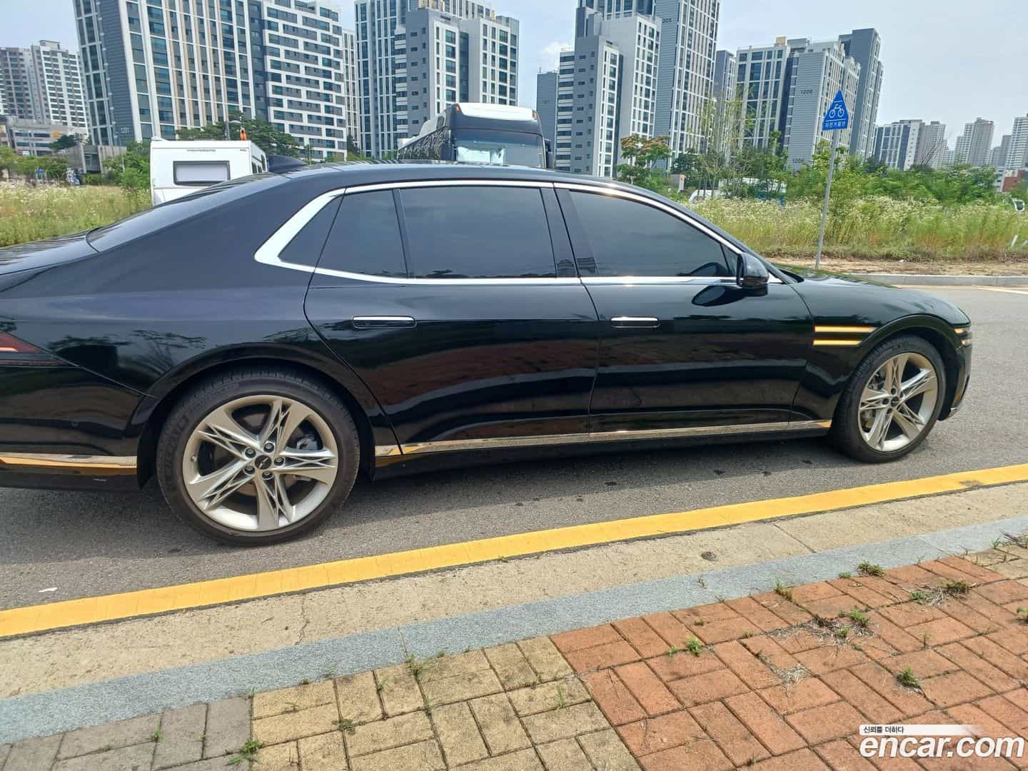 G90 Genesis 2024.7-OUTER-004