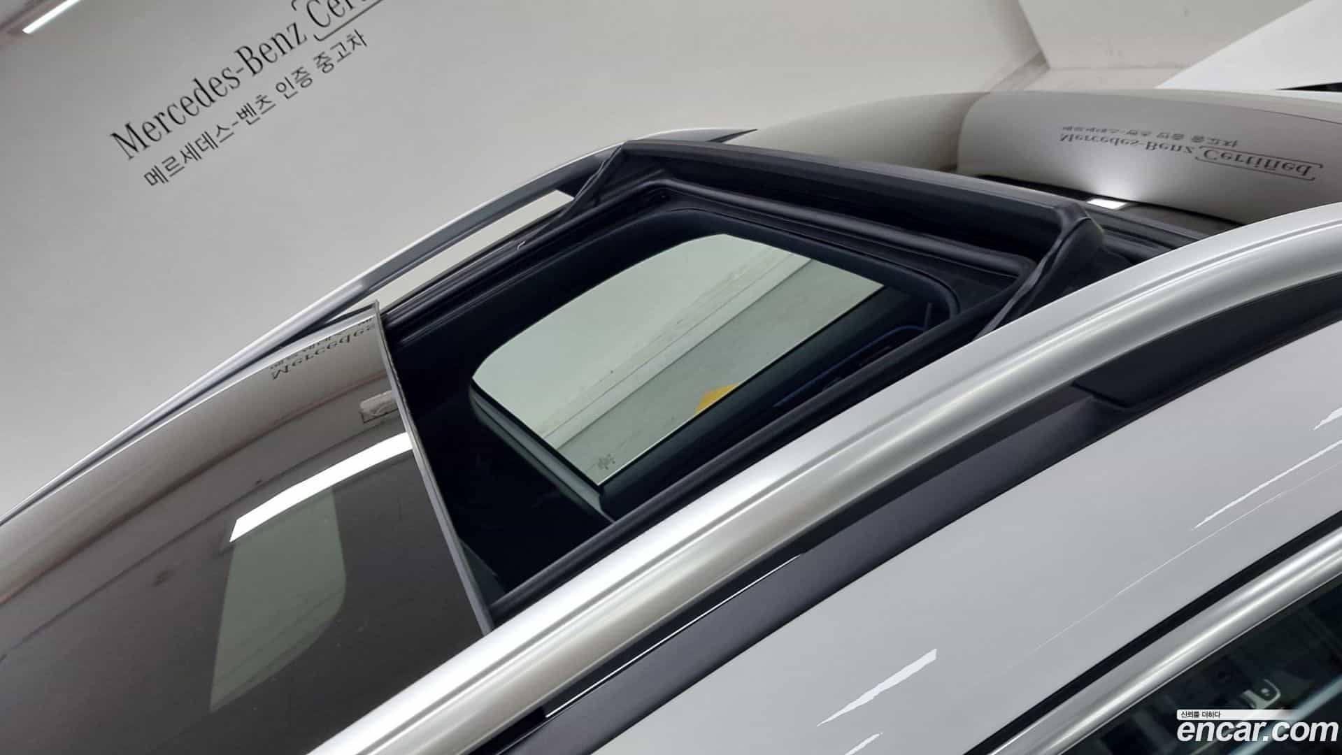 EQB Mercedes-Benz 2025.8-OPTION-016