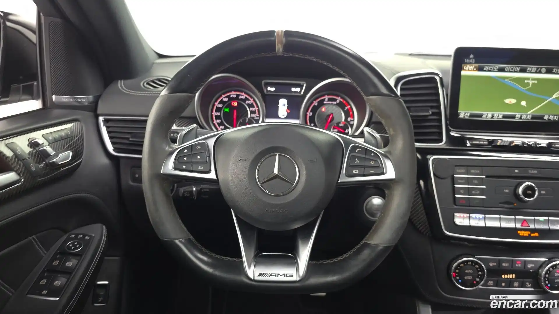 GLE-Class Mercedes-Benz 2017.2-OPTION-017