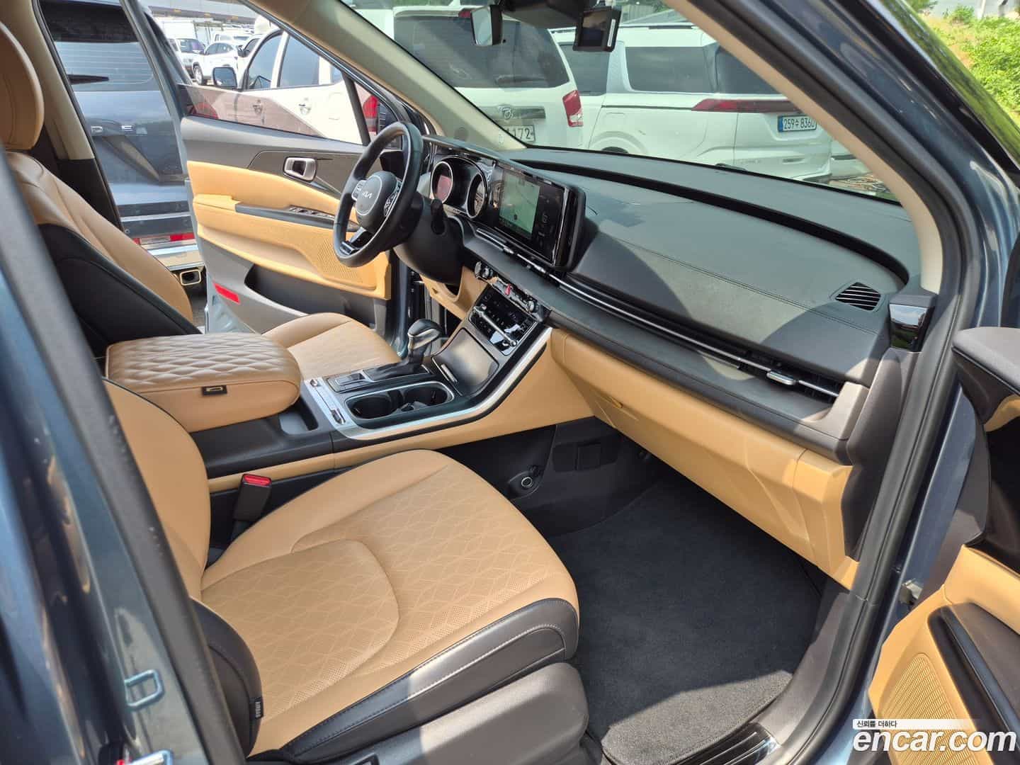 Canival Kia 2022.3-OPTION-015