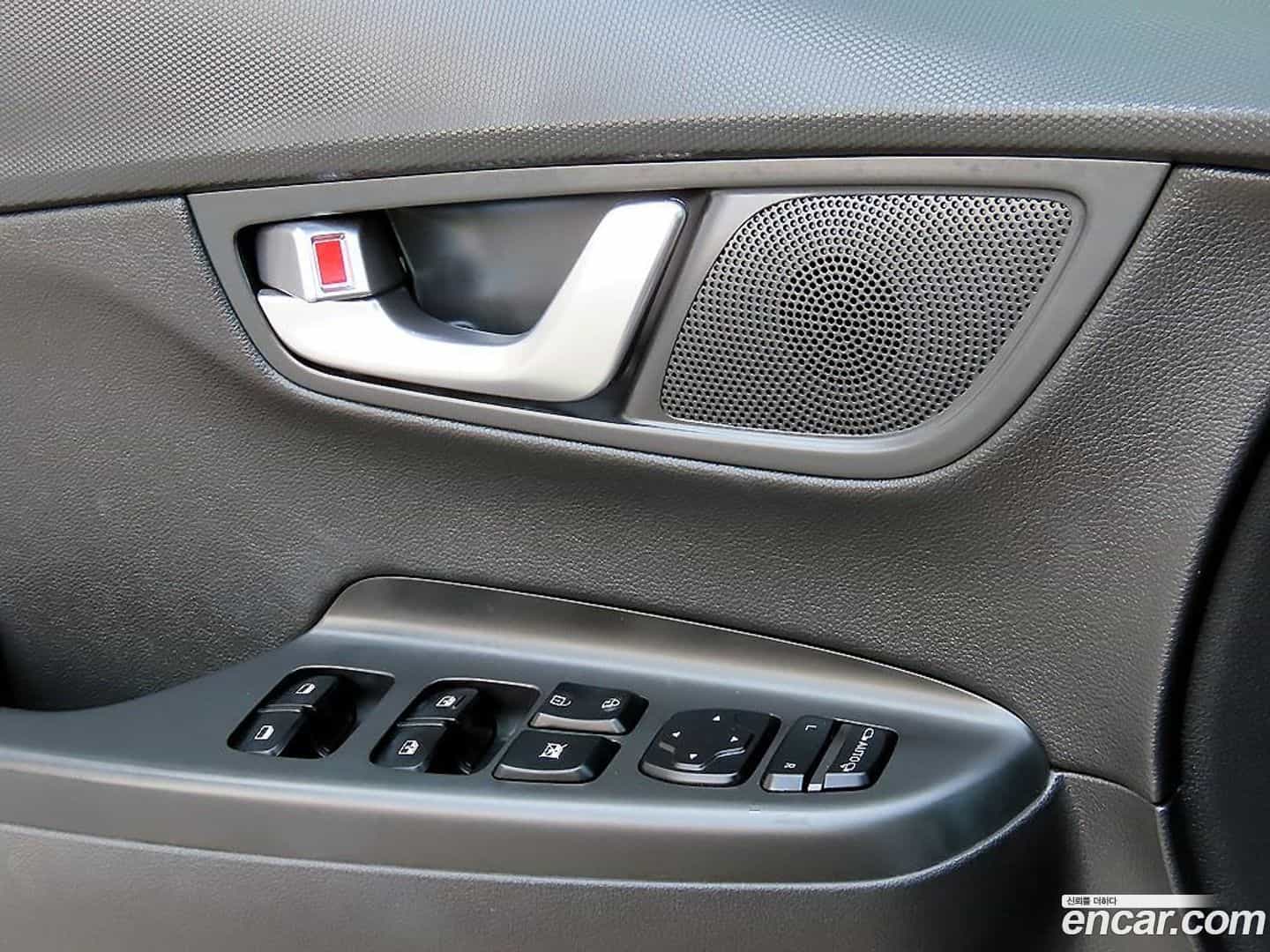 Kona Hyundai 2022.2-OPTION-015