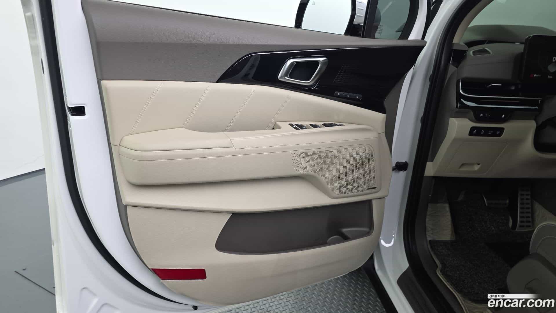 Canival Kia 2024.1-INNER-034