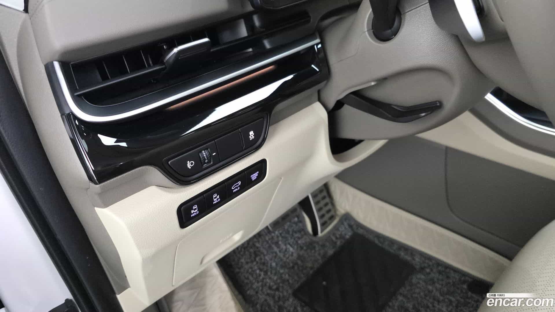 Canival Kia 2024.1-OPTION-042