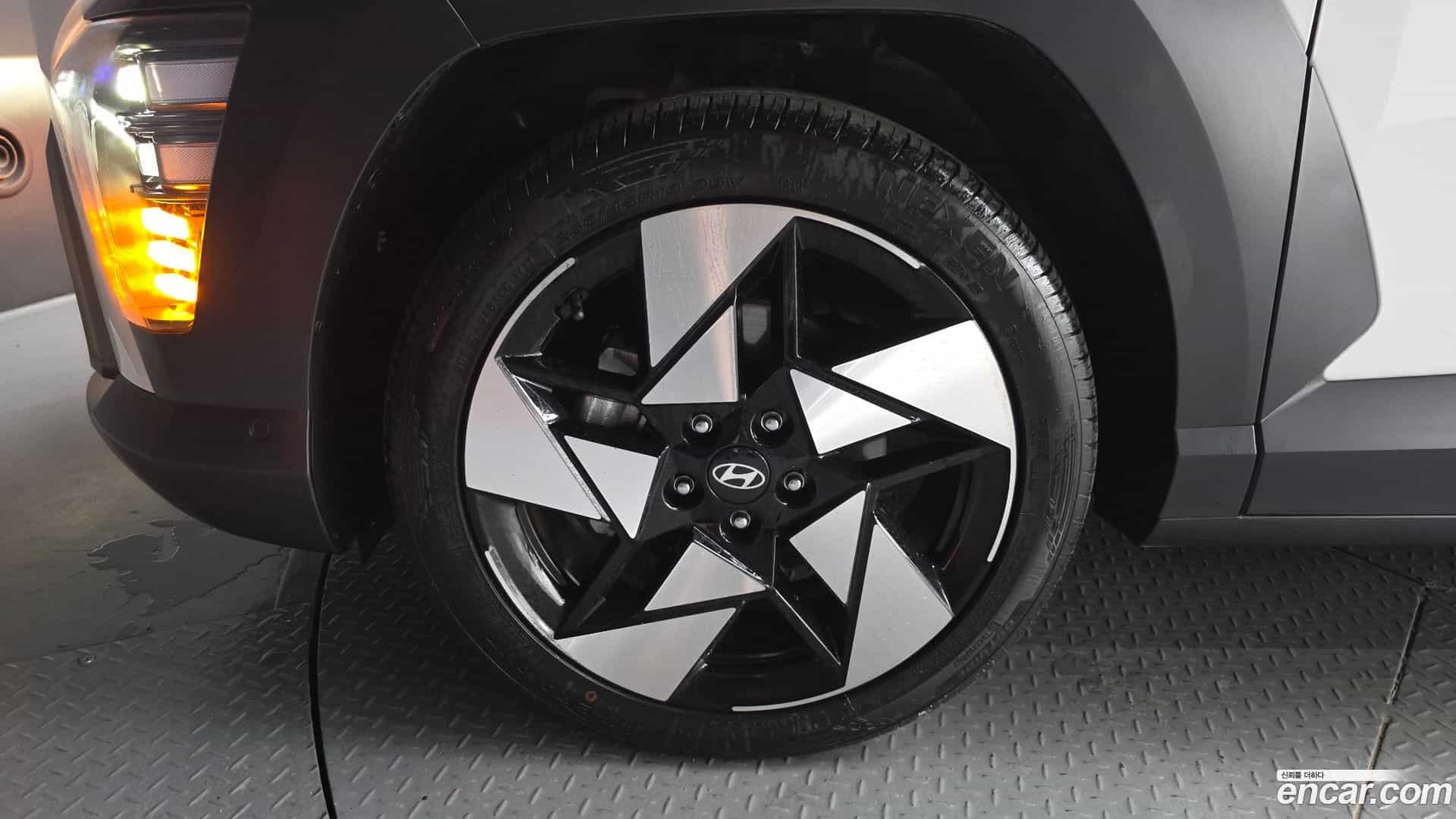 Kona Hyundai 2023.10-OUTER-005