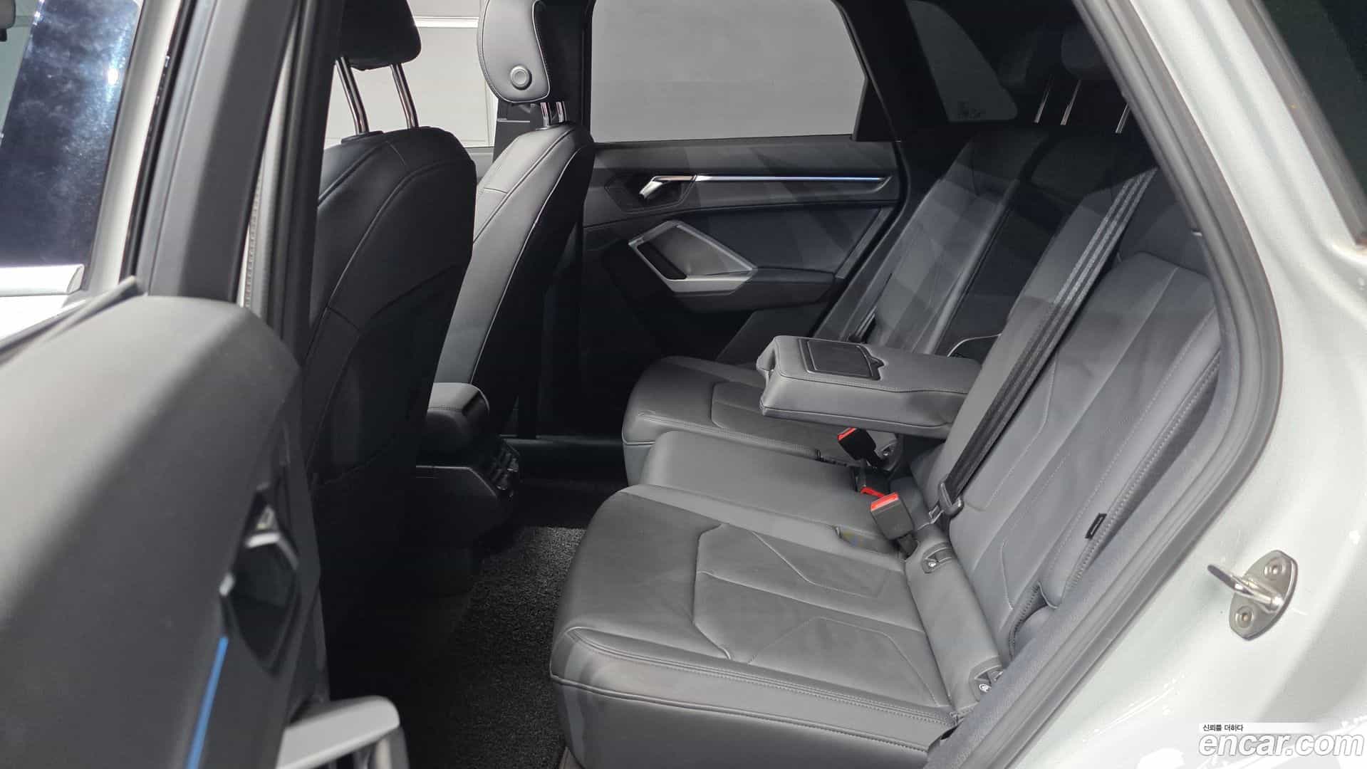 Q3 Audi 2023.8-OPTION-016